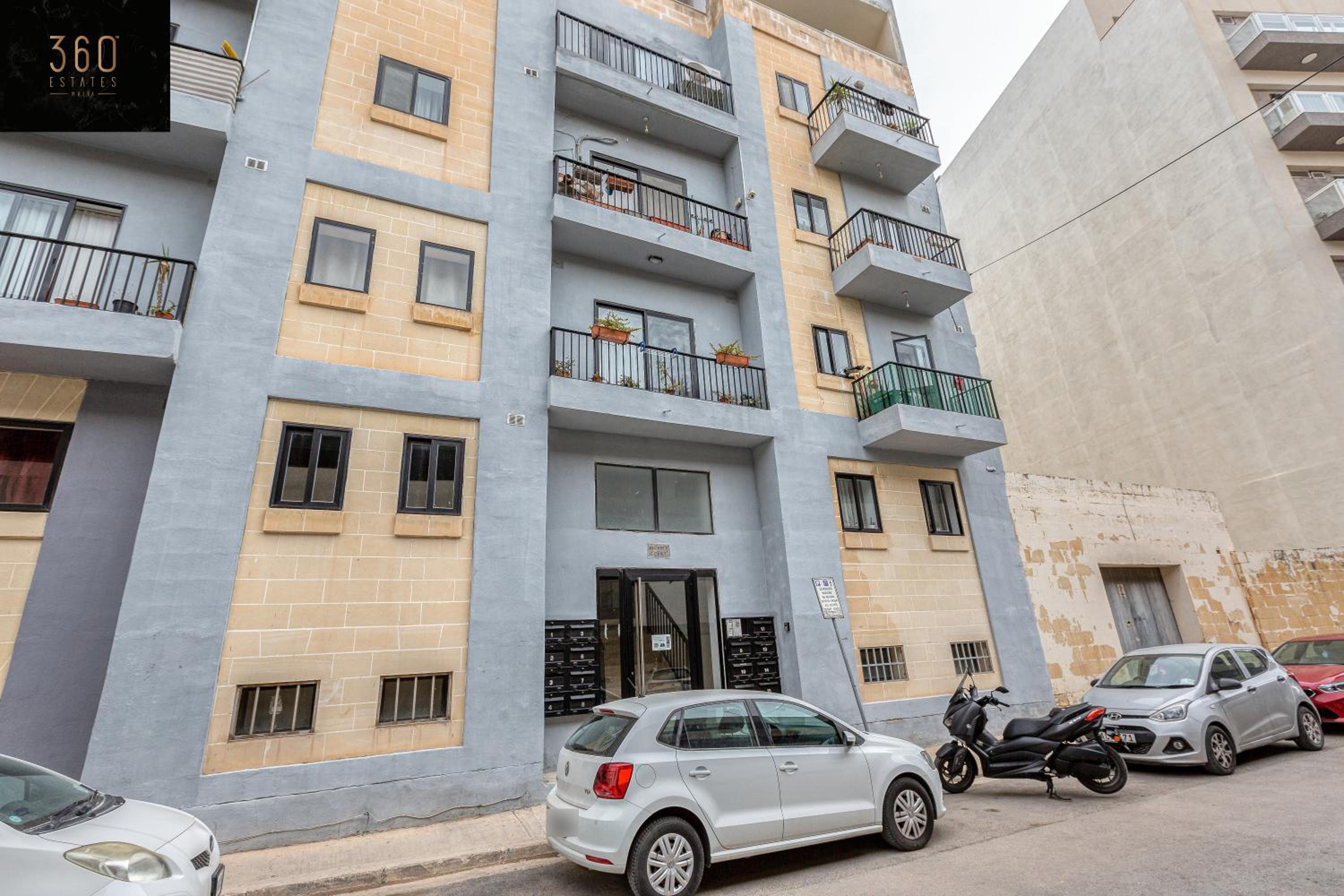 Stunning 2BR penthouse with beautiful harbour view BY 360 Estates view 2