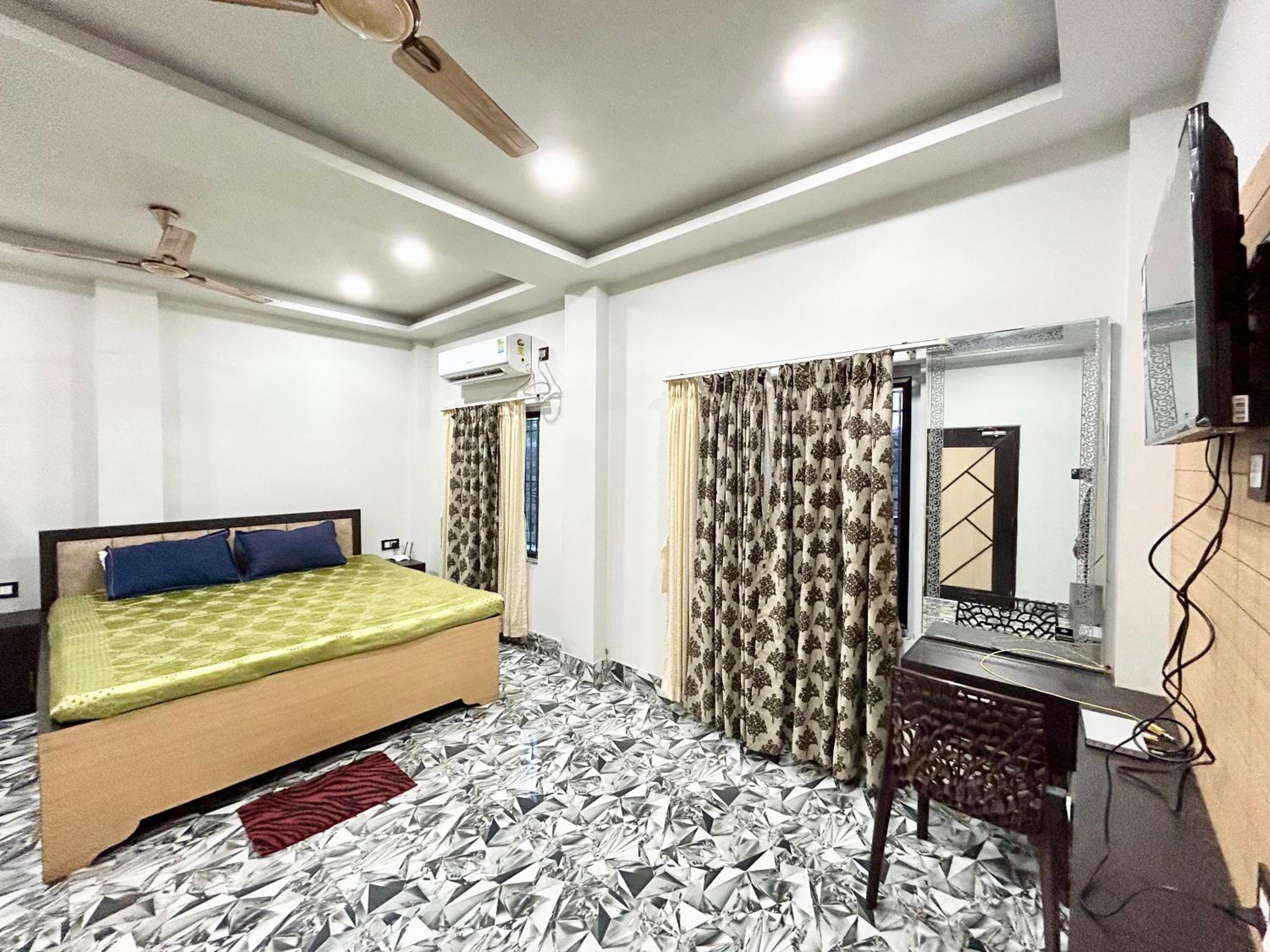 Pet Friendly Cottage Room in Kolkata view 5