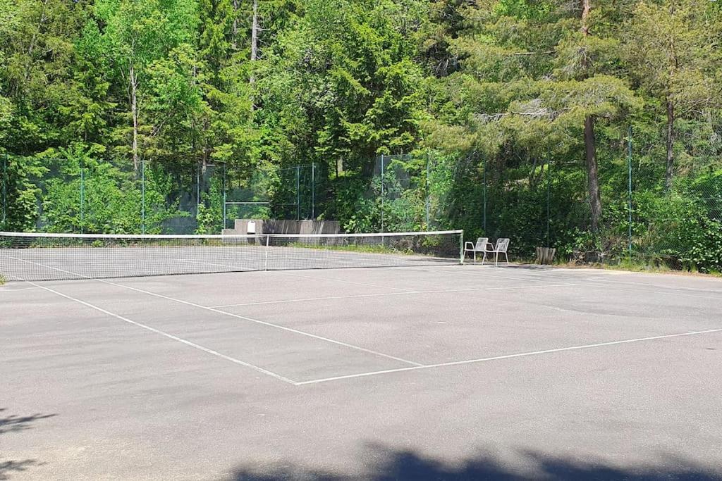 Black Forest Schwarzwaldliebe Pool Sauna Tennis Tischtennis Wifi Prime Tv Natur