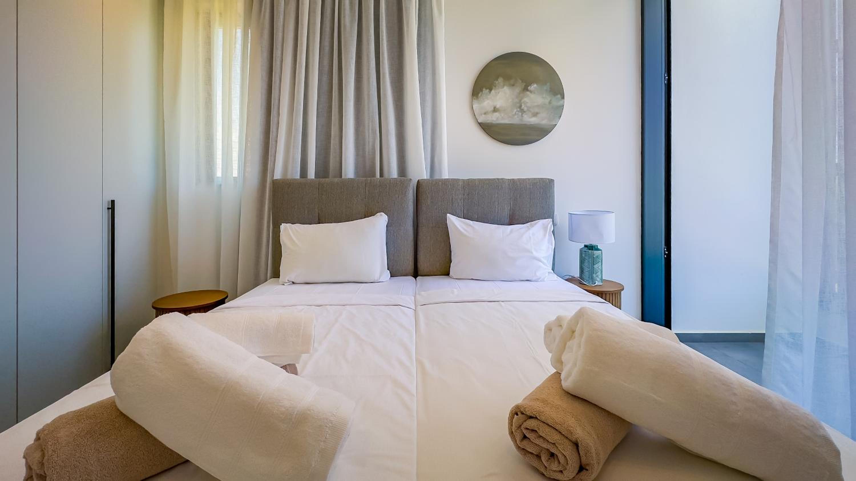 Sunrise Beachfront Villas - Villa 1