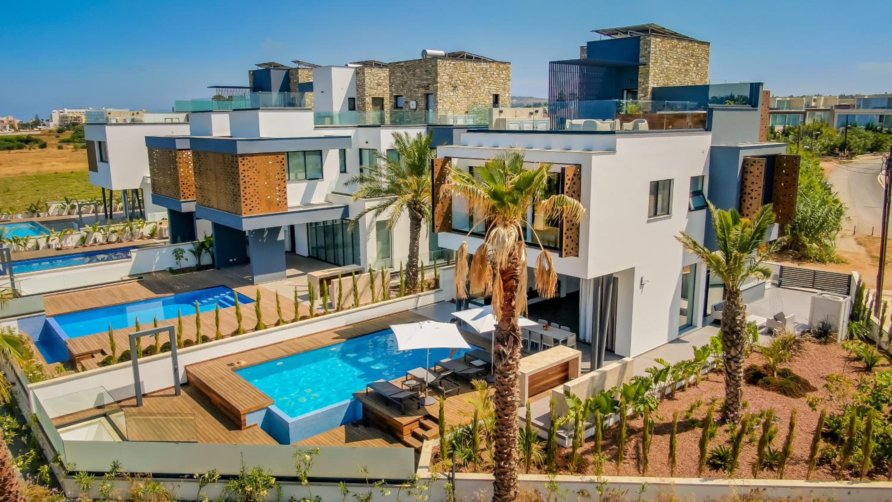 Sunrise Beachfront Villas - Villa 1