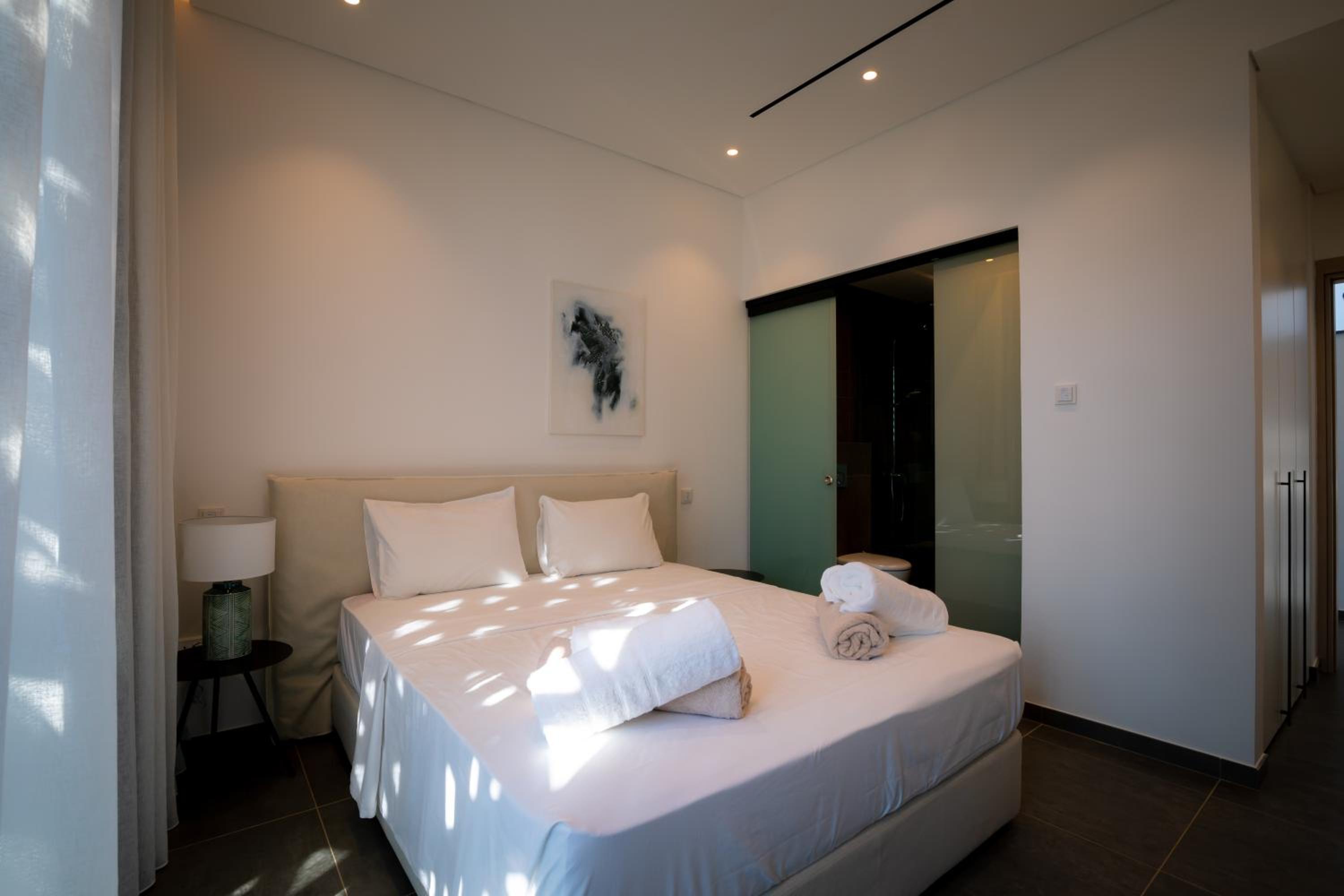 Sunrise Beachfront Villas - Villa 1