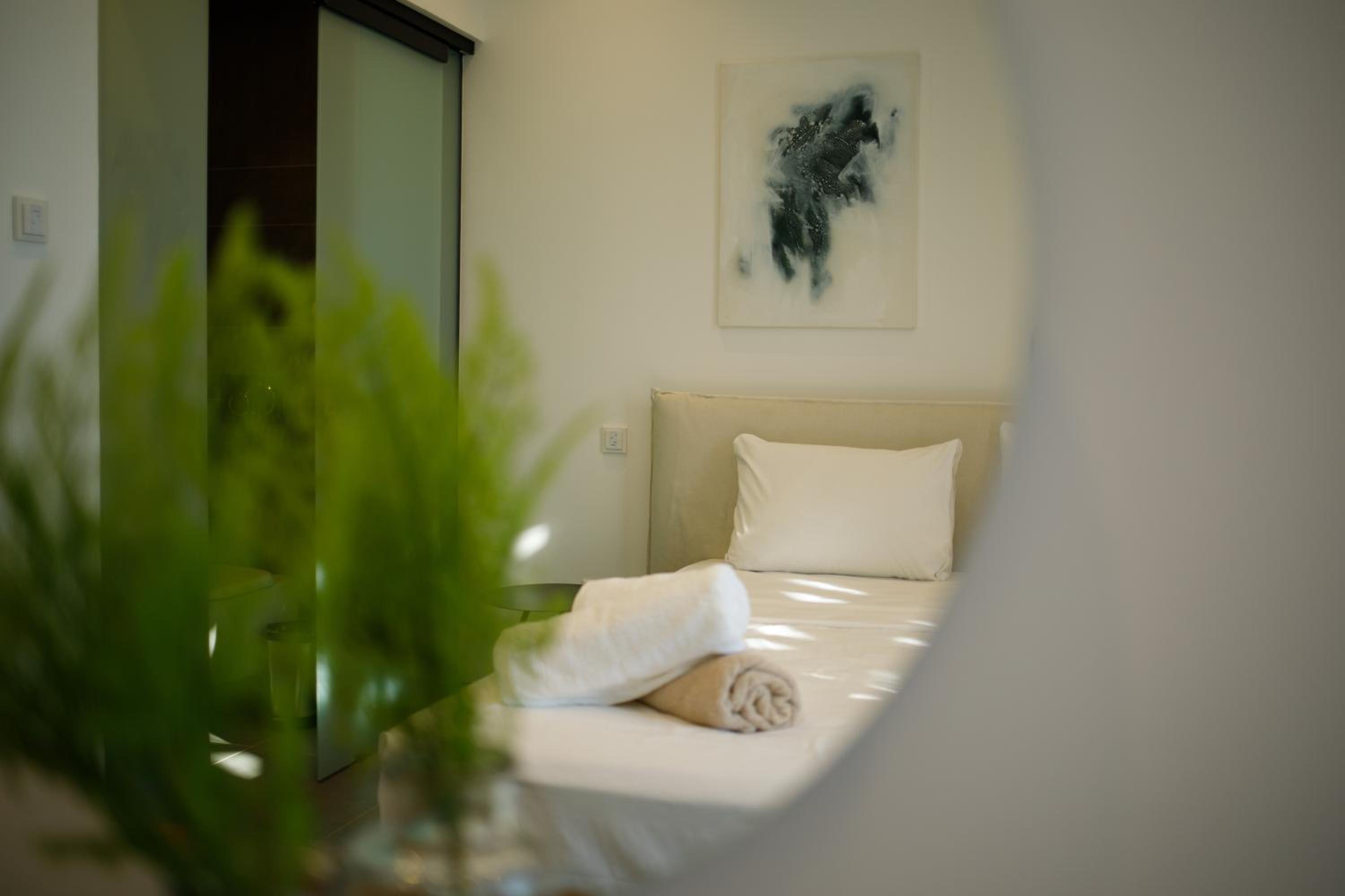 Sunrise Beachfront Villas - Villa 1