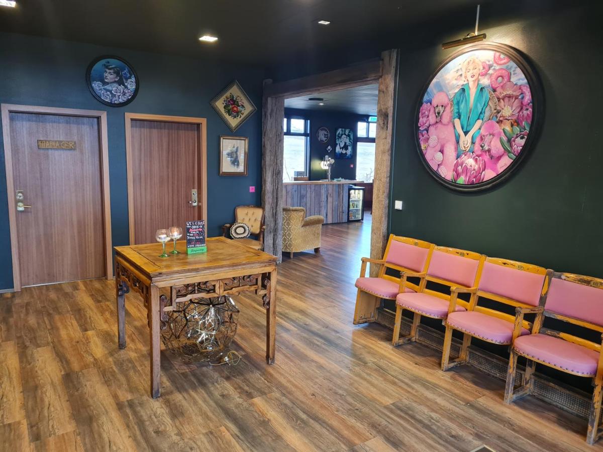 meeting room