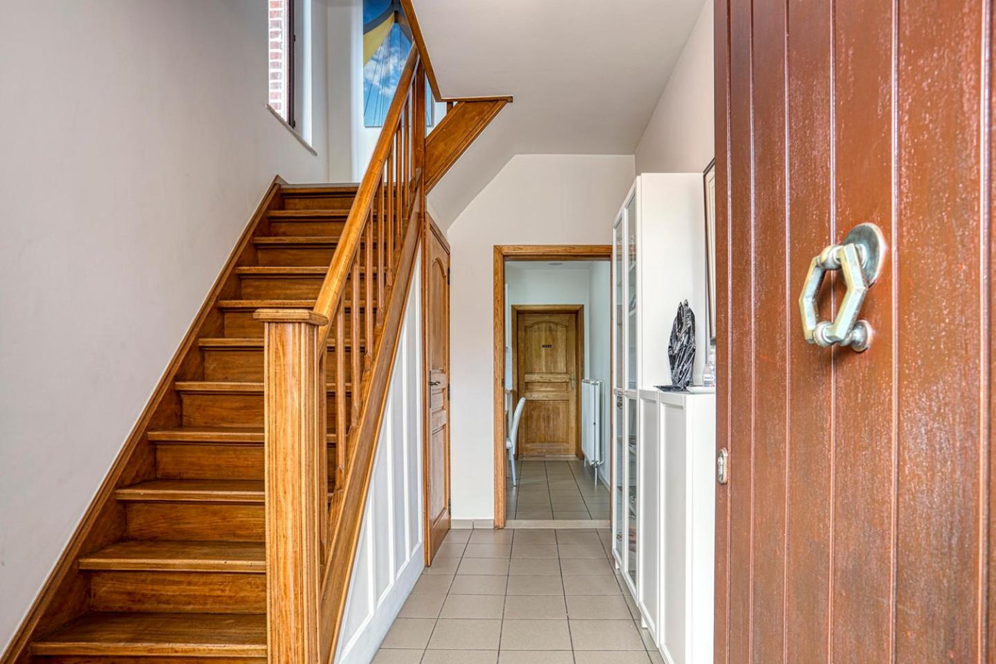 BnB Pastel -B&B Breakfast Included-