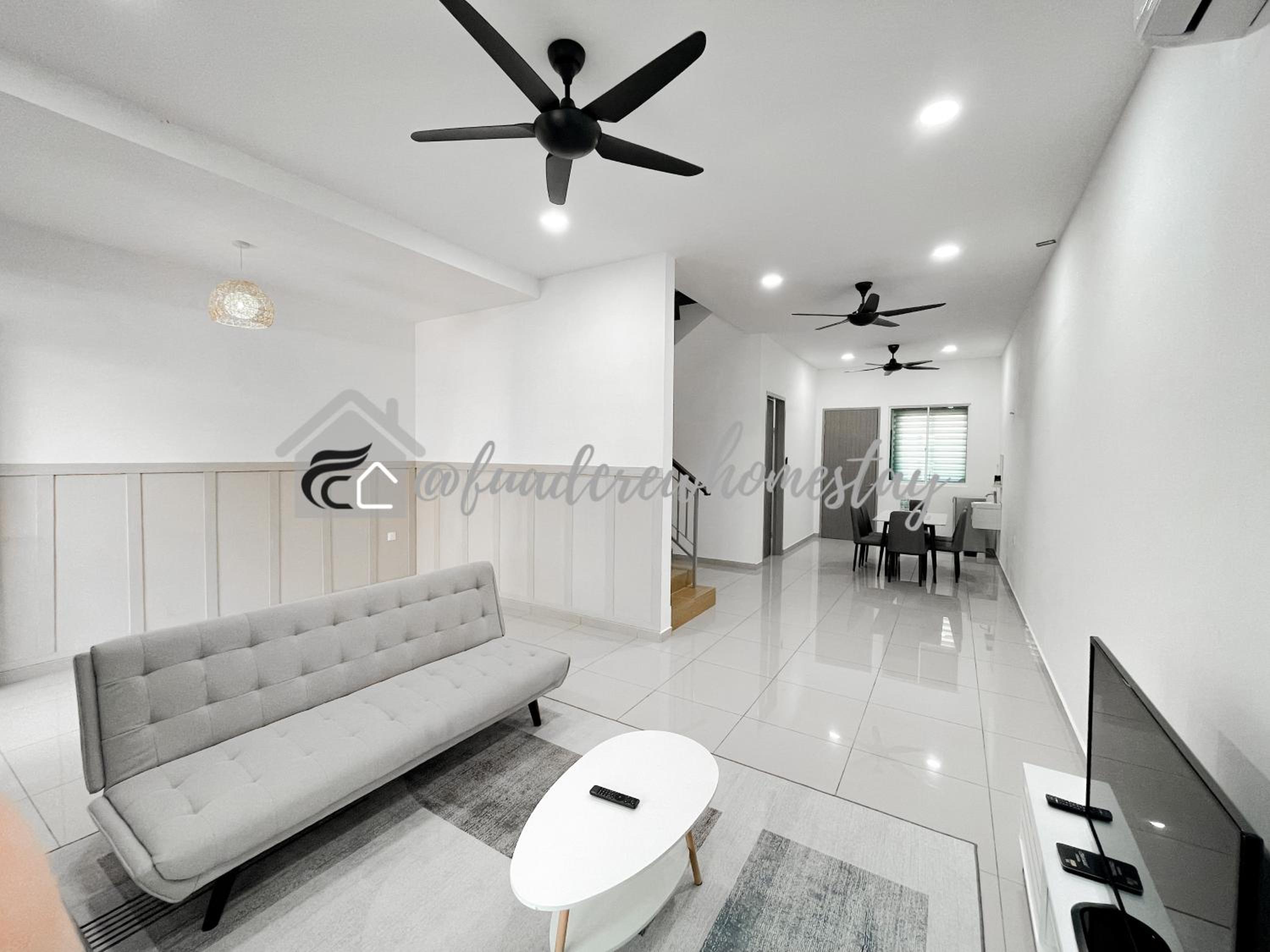 Jitra 4-Bedroom Home 10 pax Wifi Netflix