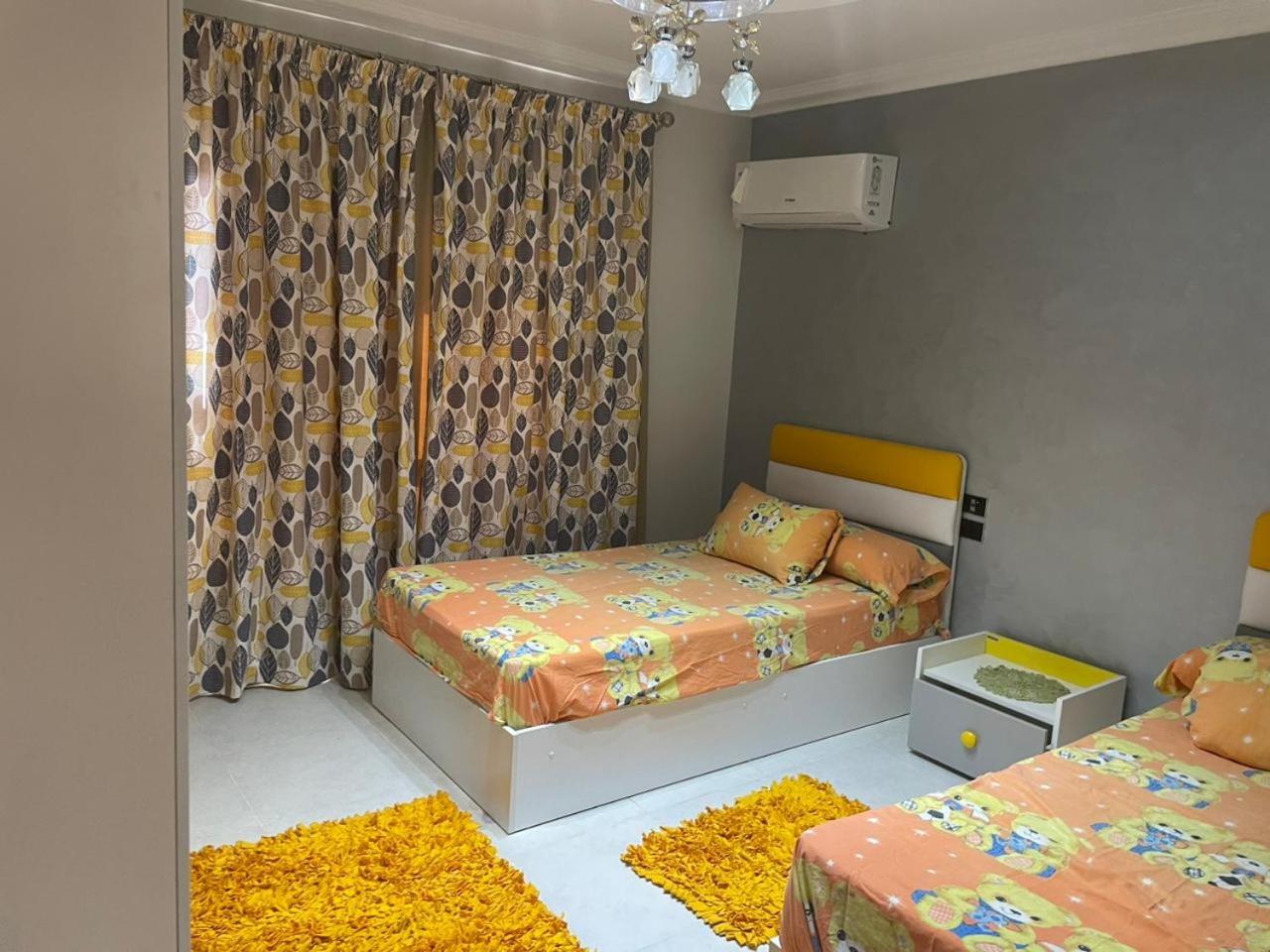 Luxury 3 bedrooms apartment for rent in a sheikh zayed compound