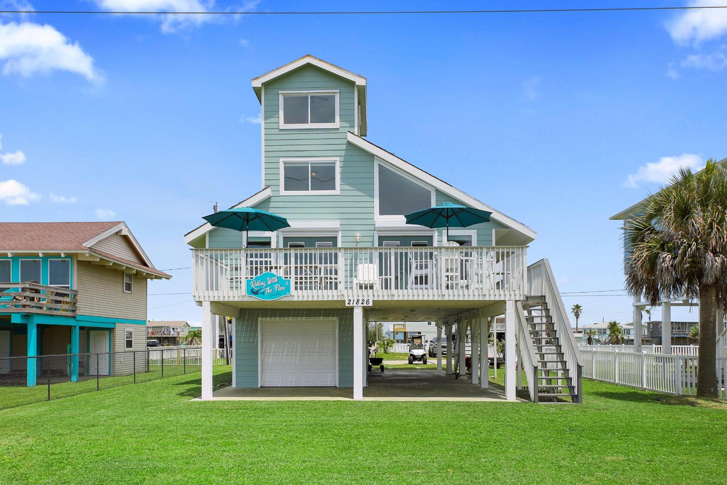 6 Bedroom plus Crows Nest with Beach View view 2