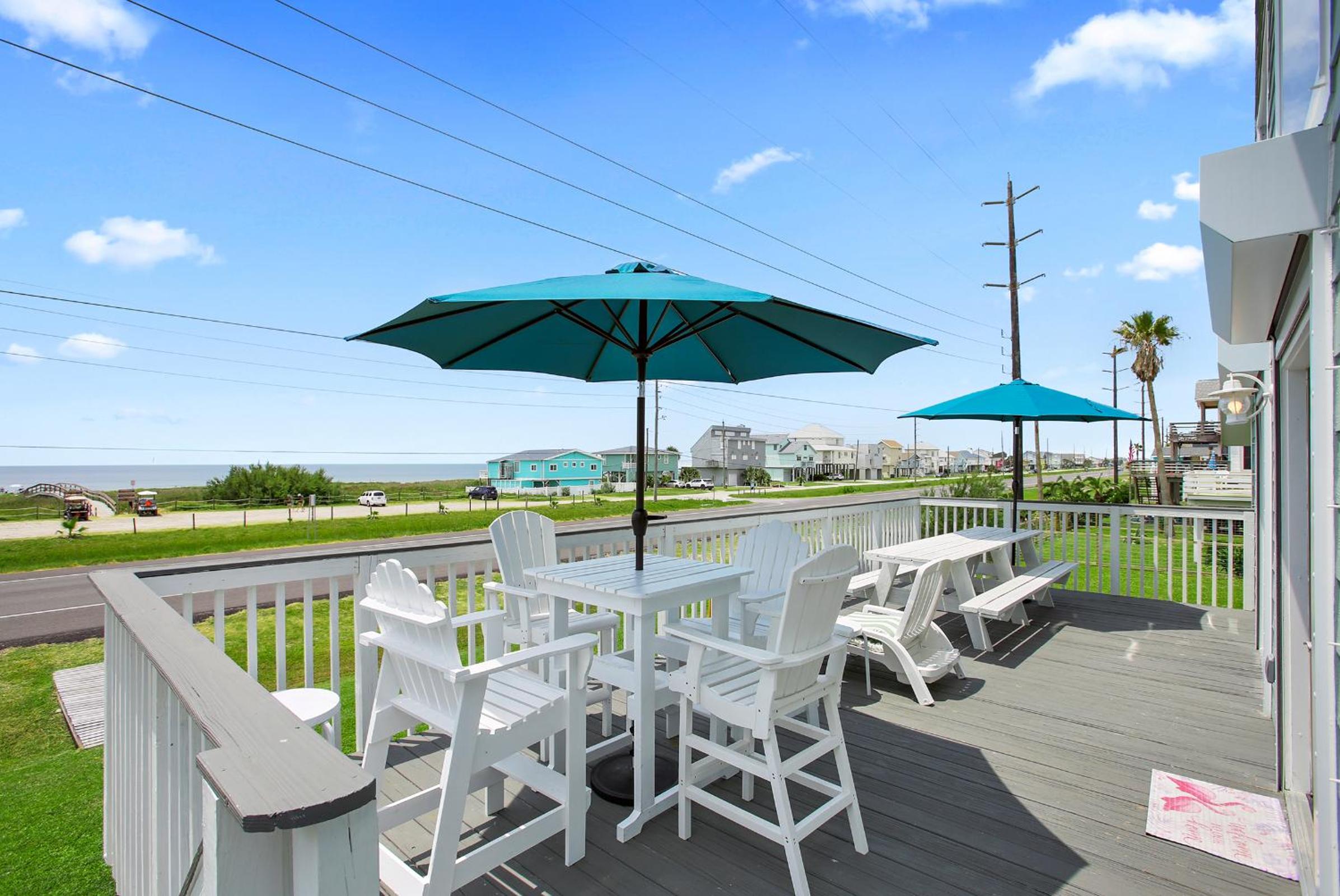 6 Bedroom plus Crows Nest with Beach View view 4