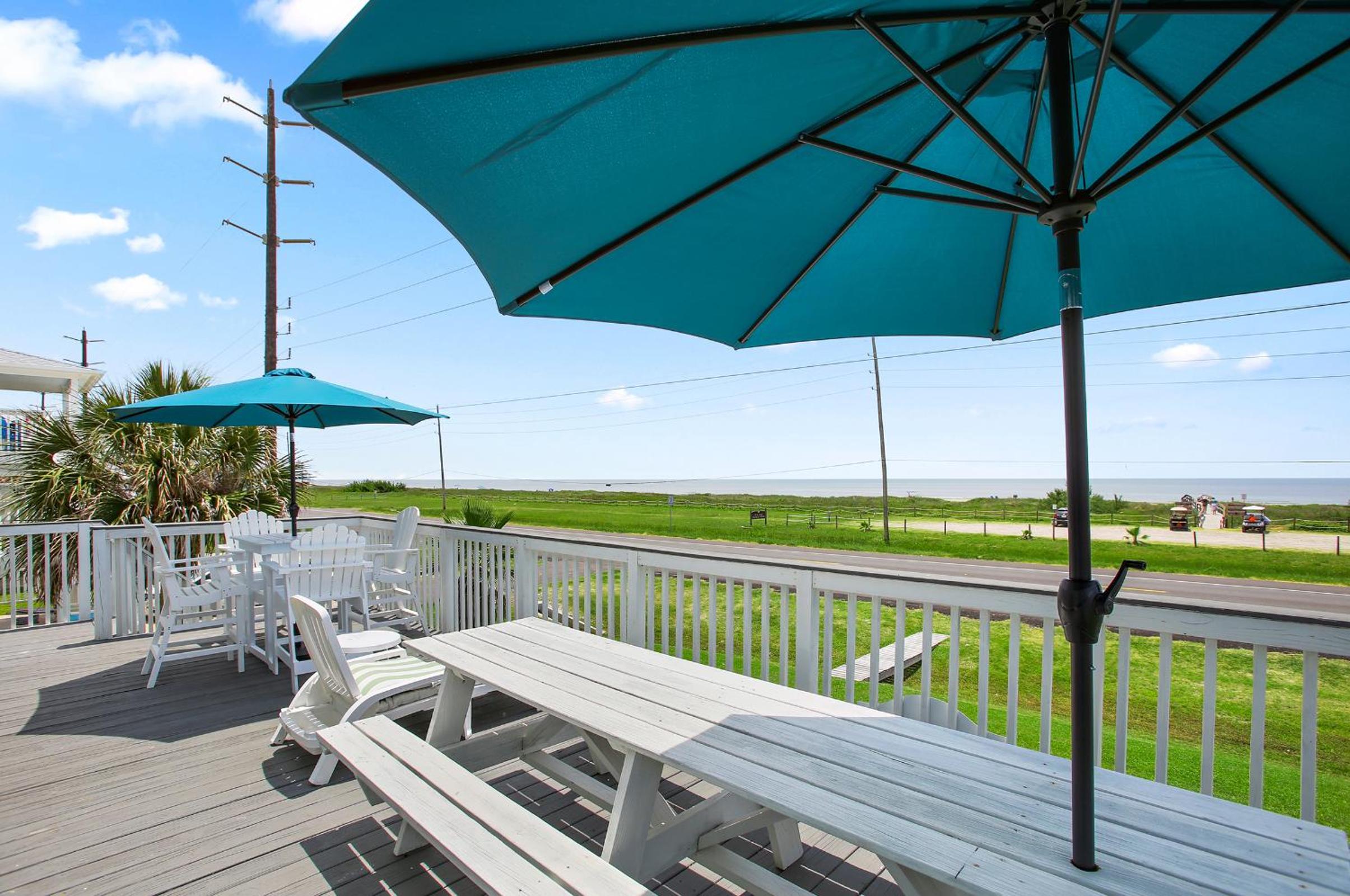 6 Bedroom plus Crows Nest with Beach View view 5