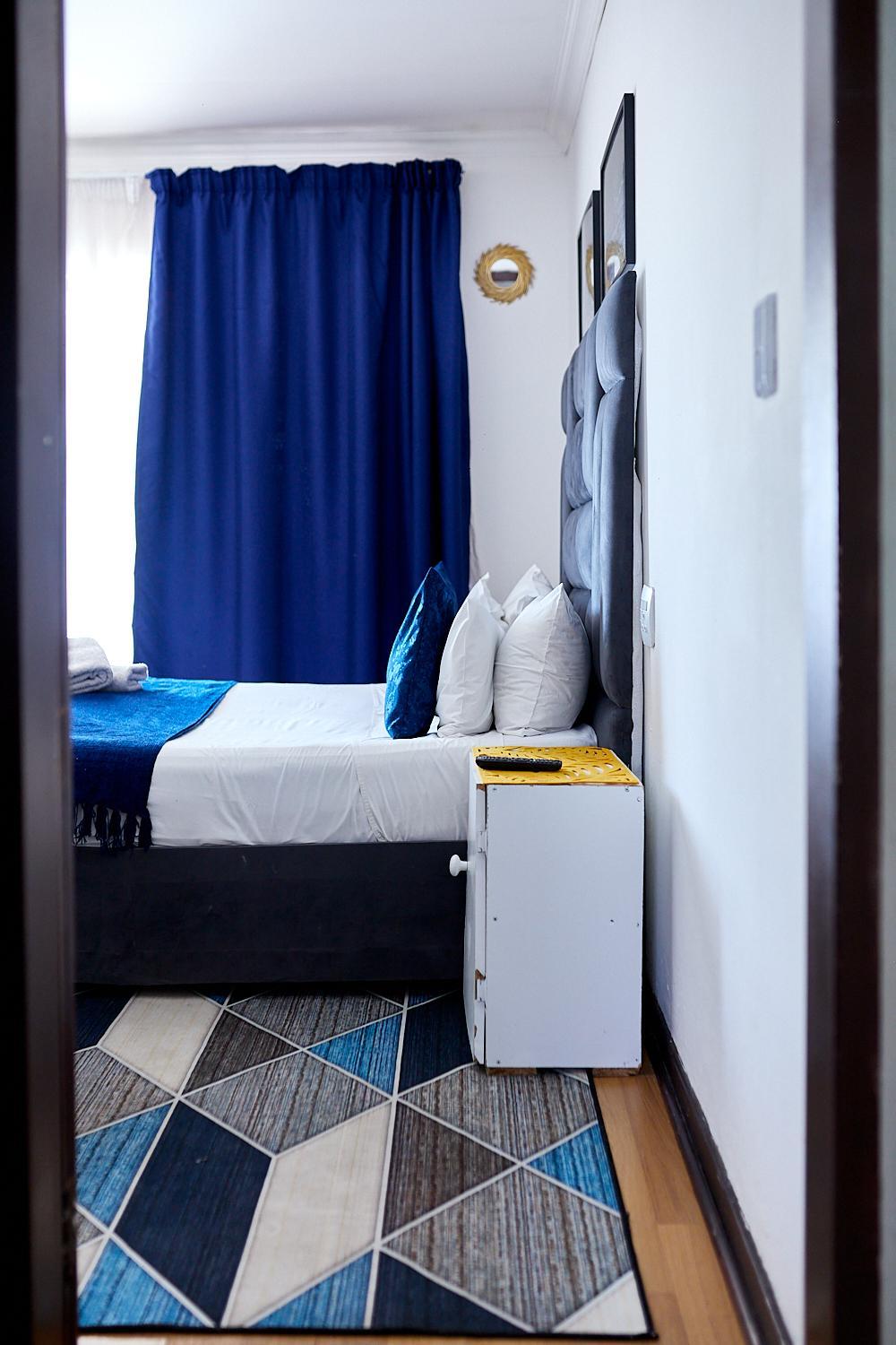 Airport Royal Guest House
