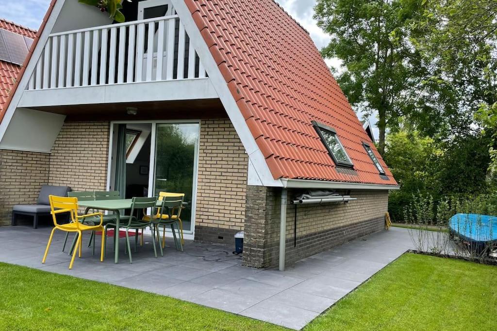 Vakantiewoning Sneekermeer, huur sloep of zeilboot mogelijk view 4