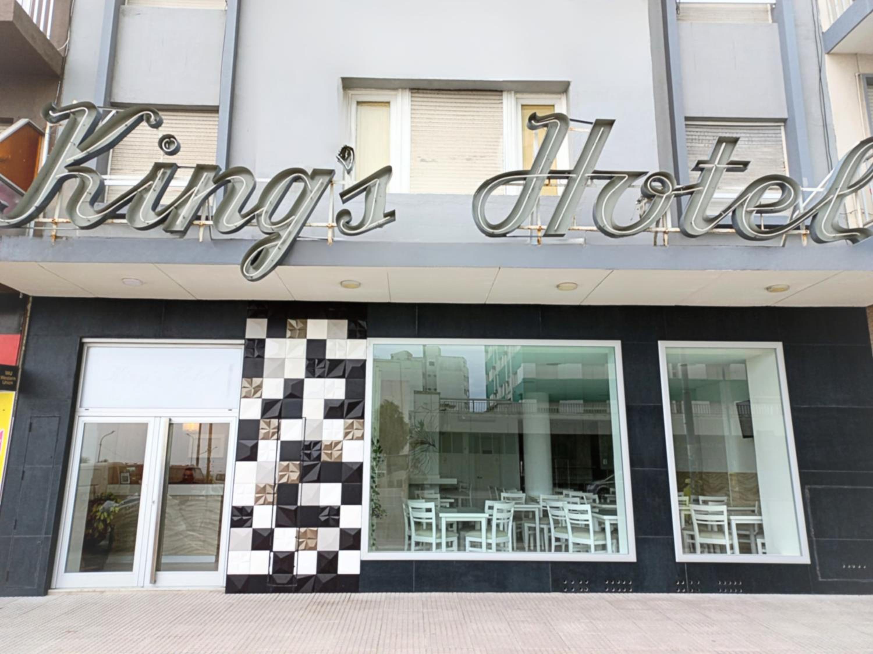 Hotel King's - Image 1