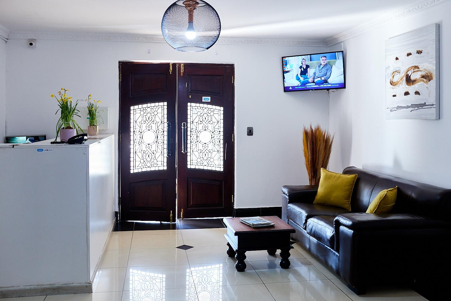 Airport Royal Guest House