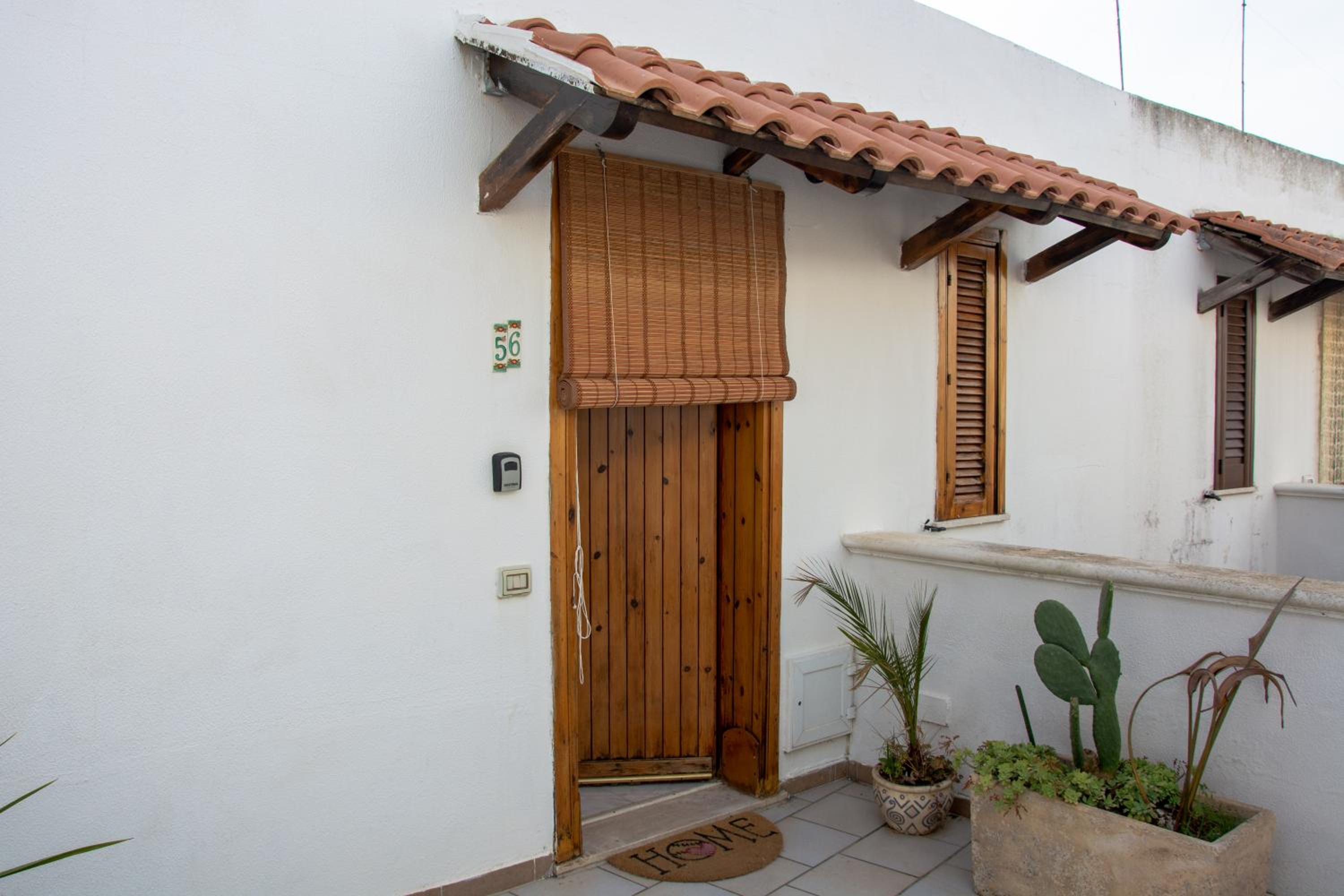 Adriatic Suite - Casa vacanze nel Salento - WI-FI & Barbecue view 4