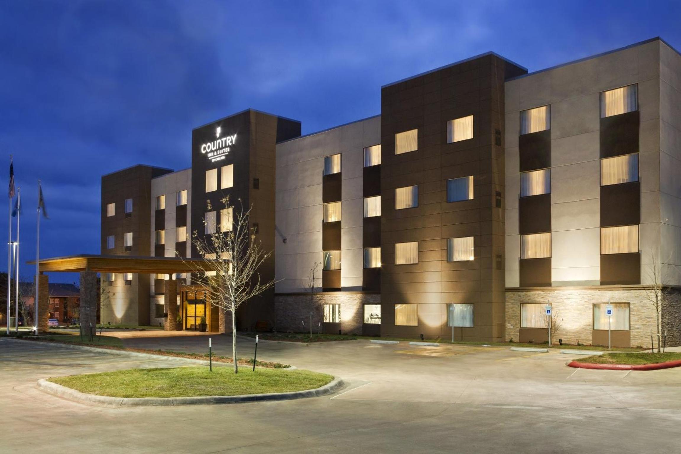 Enid Vacations - Country Inn  Suites by Radisson, Enid, OK - Property Image 31