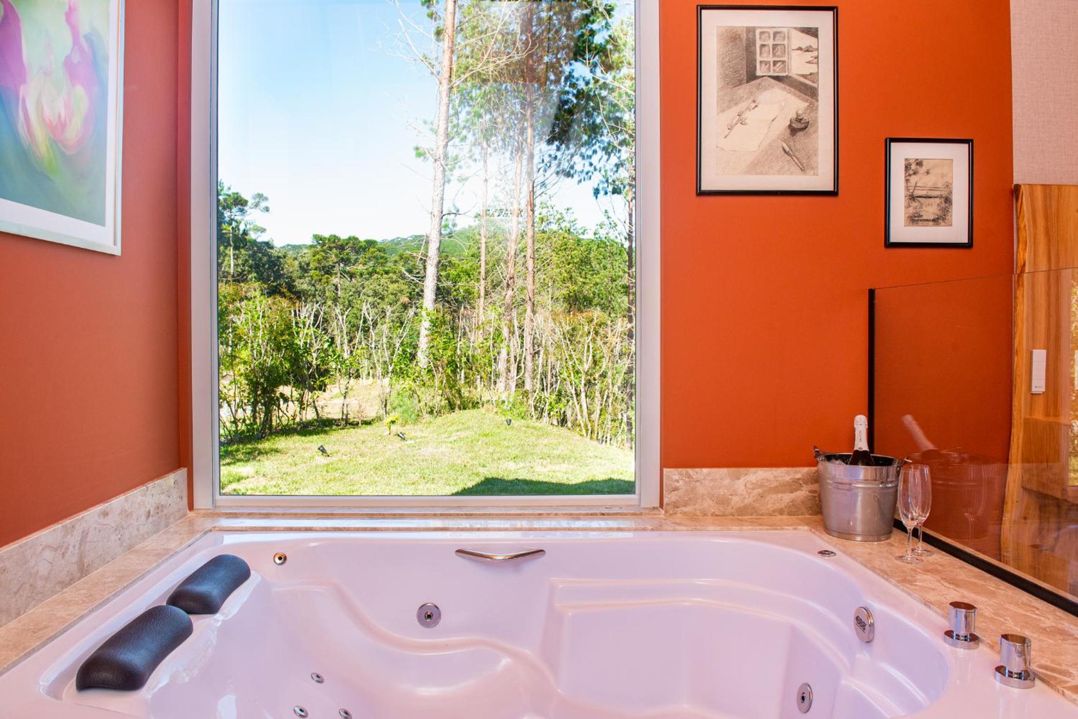 Timber Lodge Camanducaia