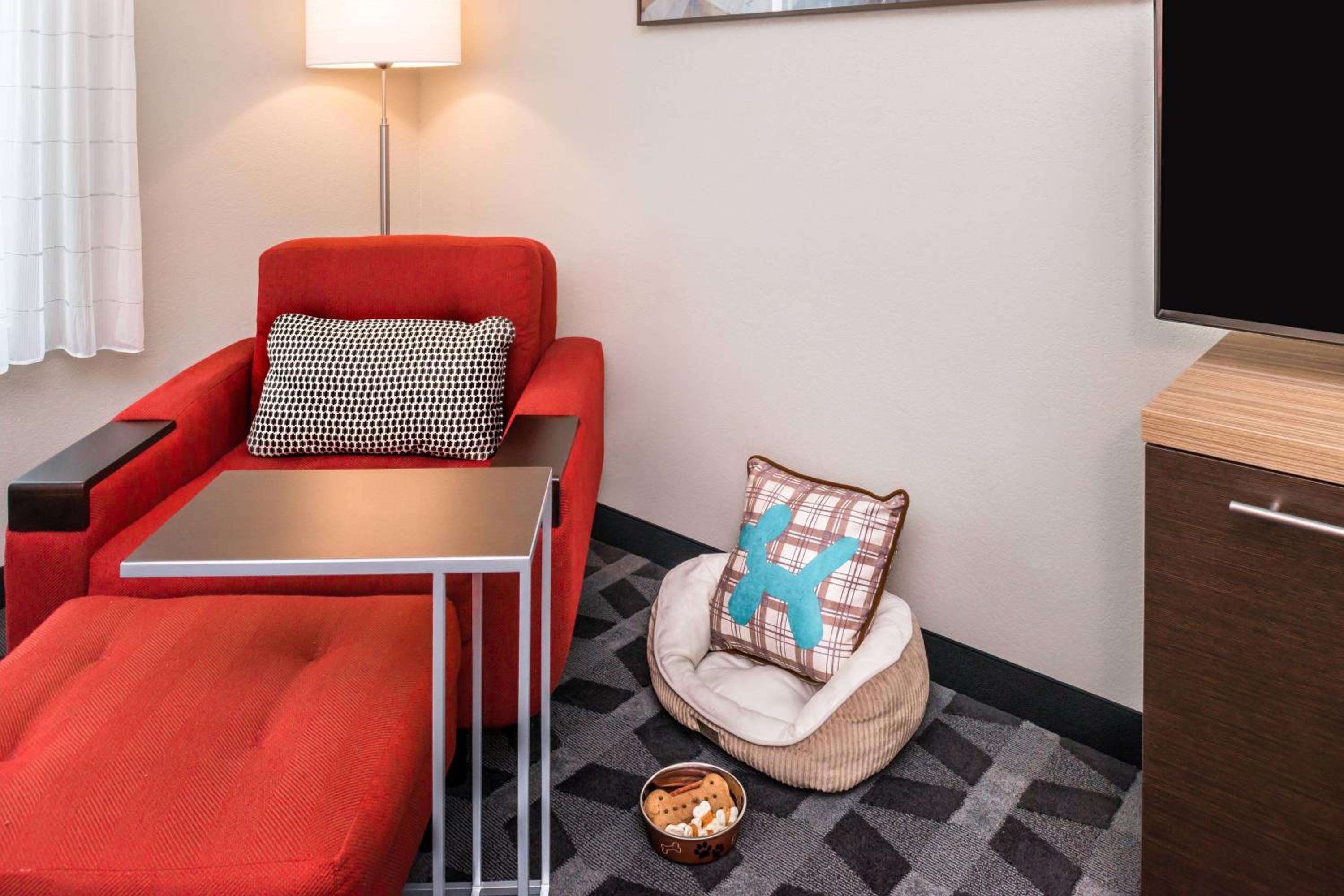 TownePlace Suites by Marriott San Bernardino Loma Linda - Property Image 10