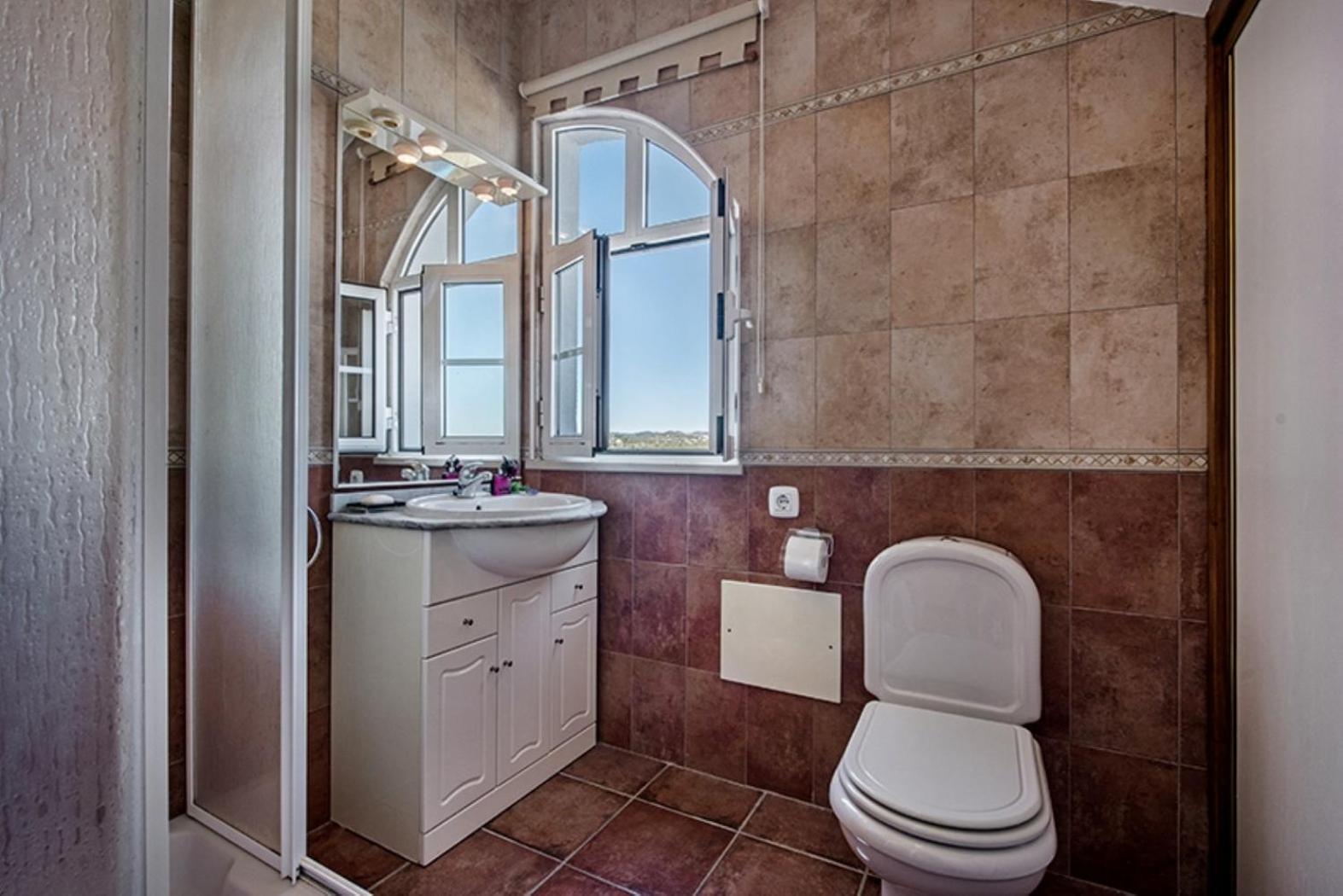 Casa Alto do Perogil Tavira-3 bedroom house with pool & free wifi view 3