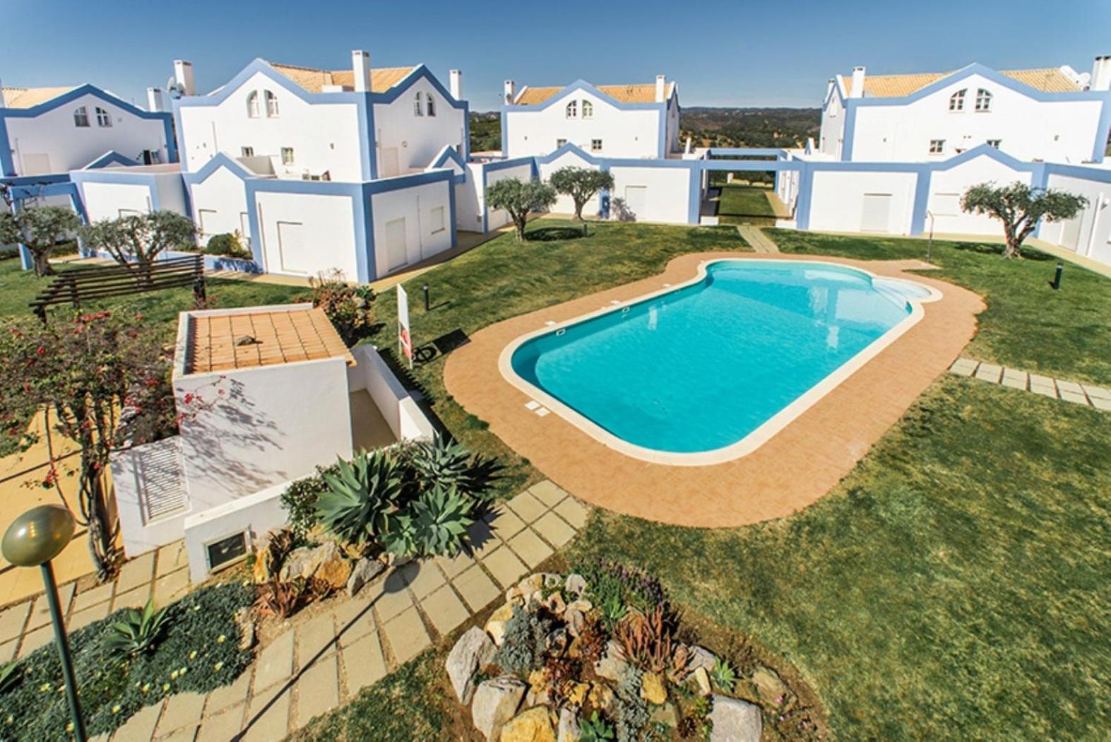 Casa Alto do Perogil Tavira-3 bedroom house with pool & free wifi view 5