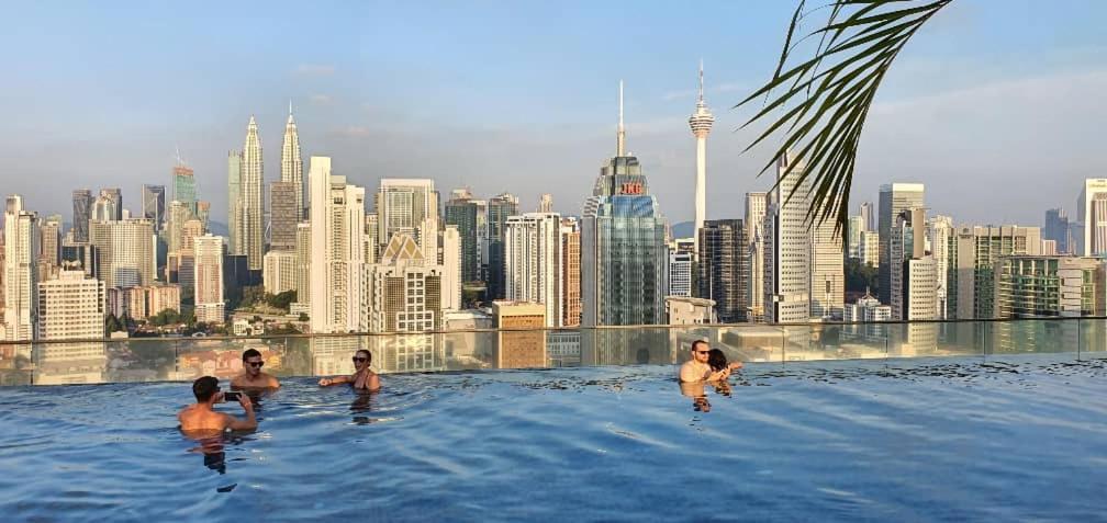 Regalia Suites KLCC View Rooftop Infinity Pool by SHI