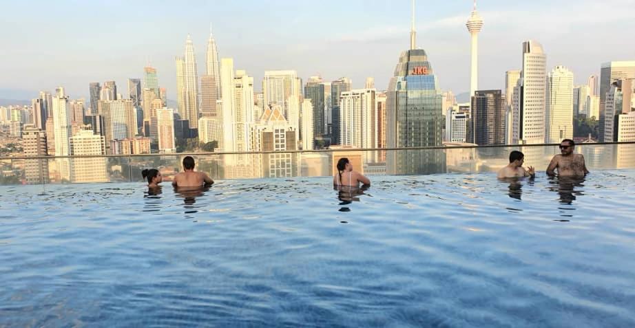 Regalia Suites KLCC View Rooftop Infinity Pool by SHI