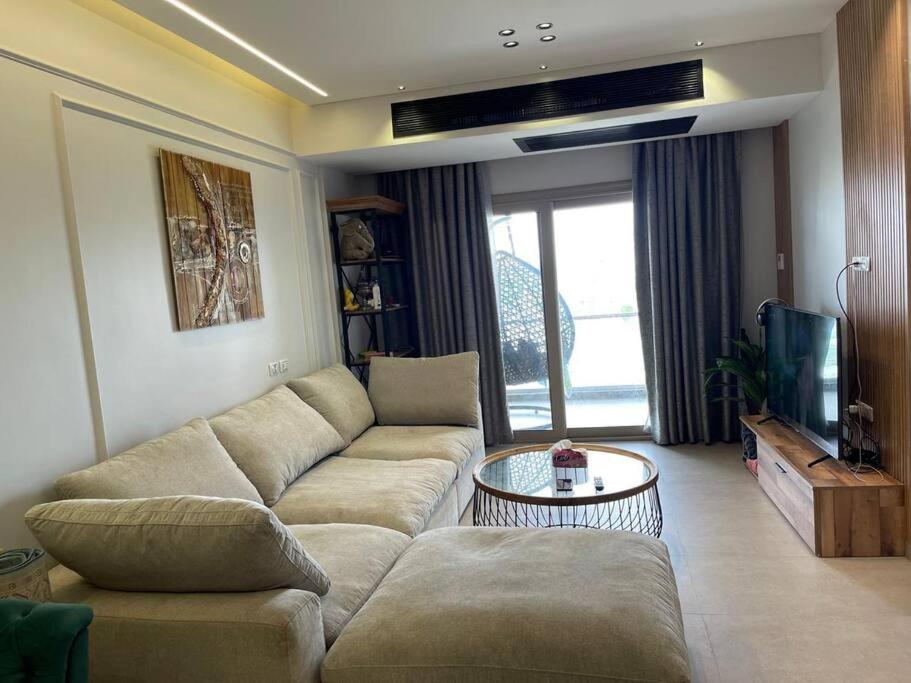 New Cairo Bliss: Cozy Retreat