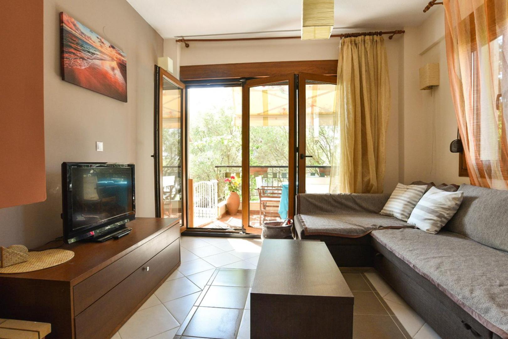 Kapari house 1 min from the beach of Nikiti view 4