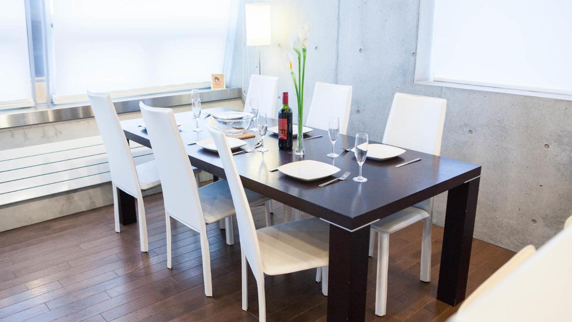 Full Circle Apartments