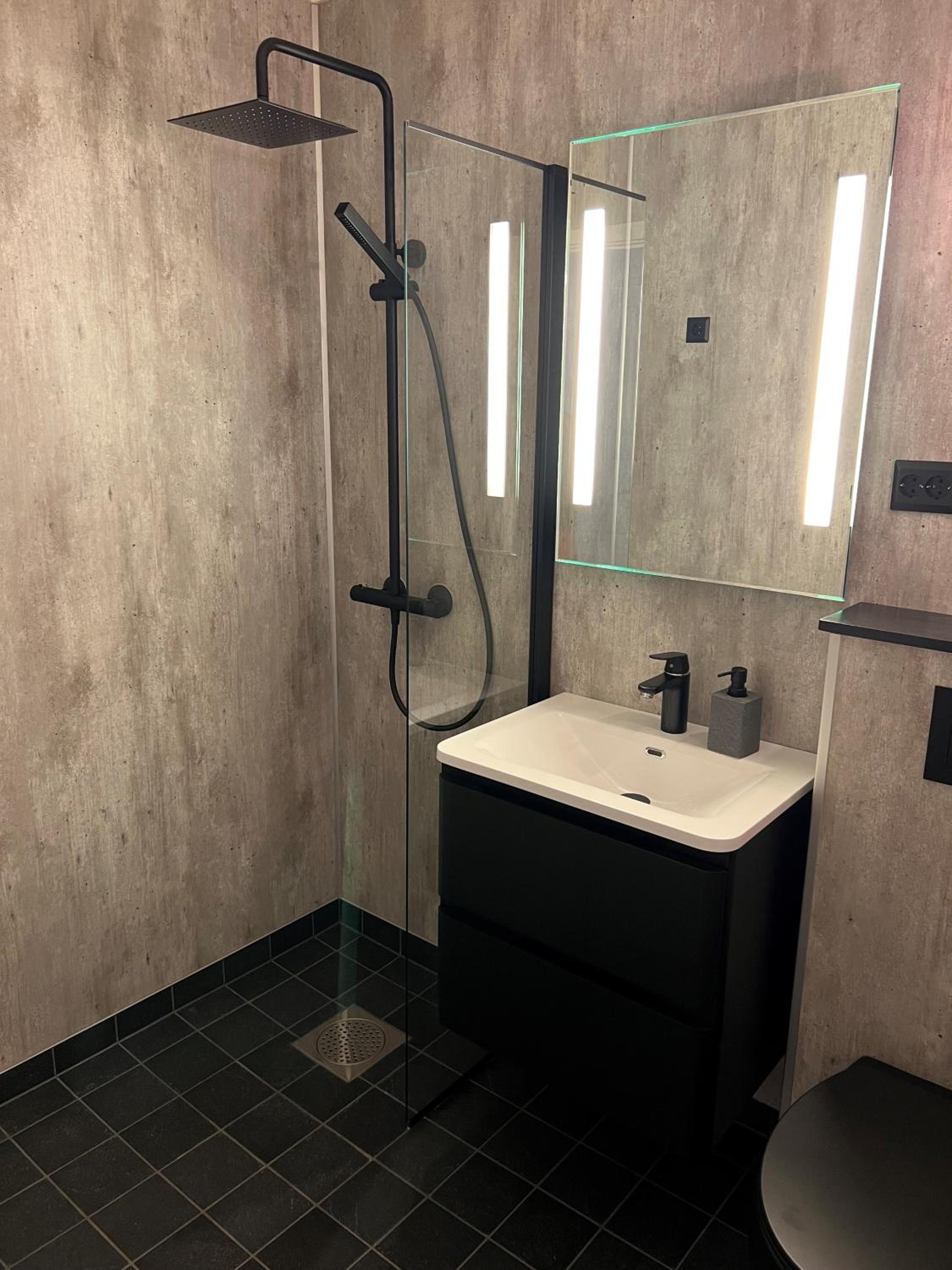Photo 24