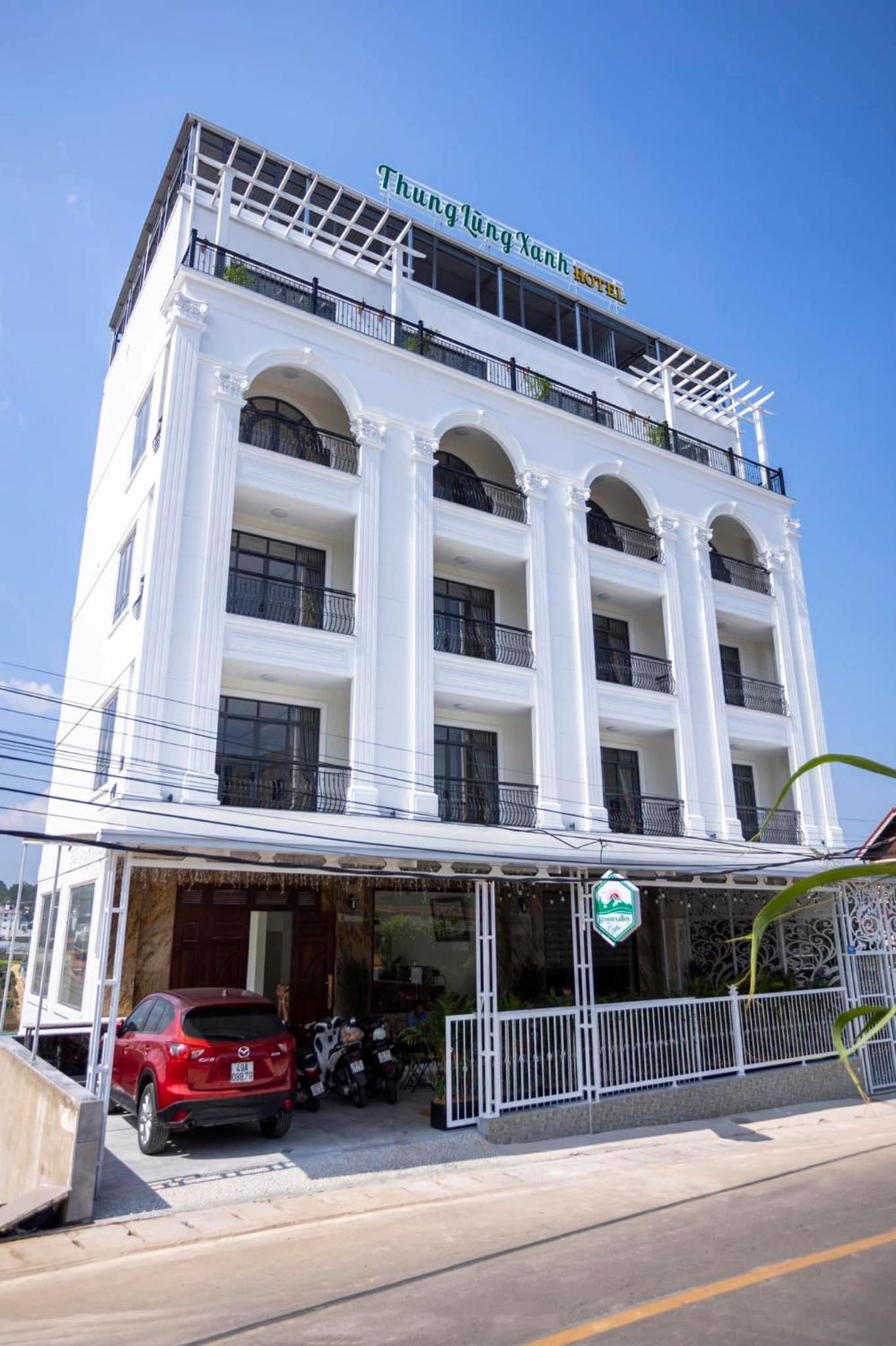 Thung Lũng Xanh TQK Hotel