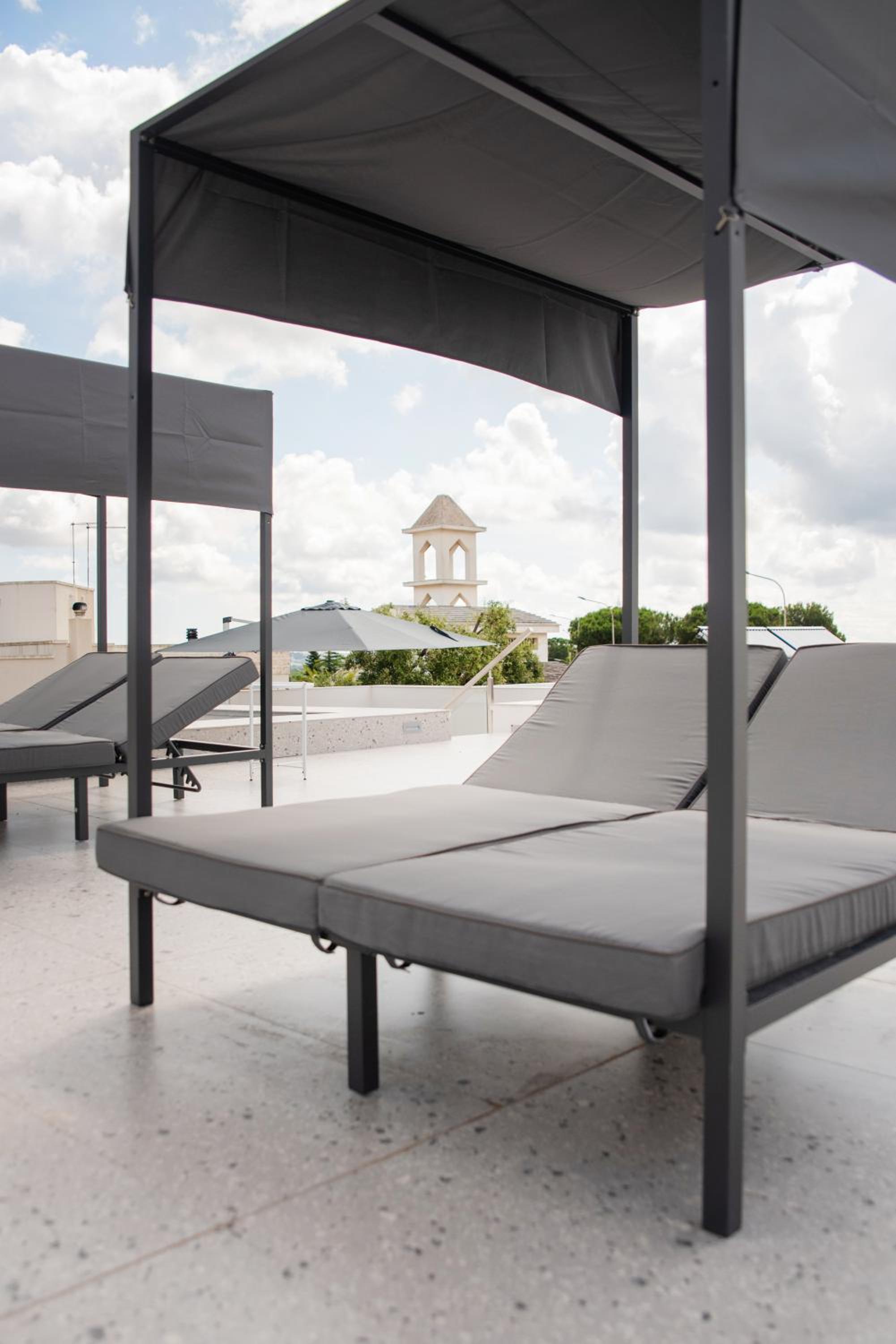 Lisetta Gardens Boutique & Suites view 5