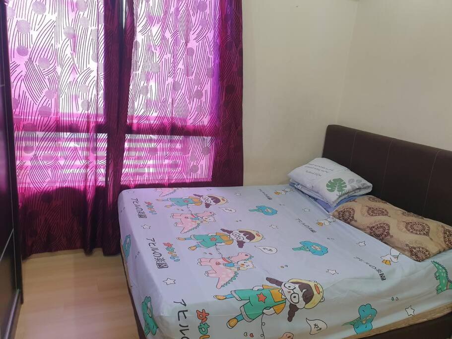 Cozy staycation home 3R2B photo 5