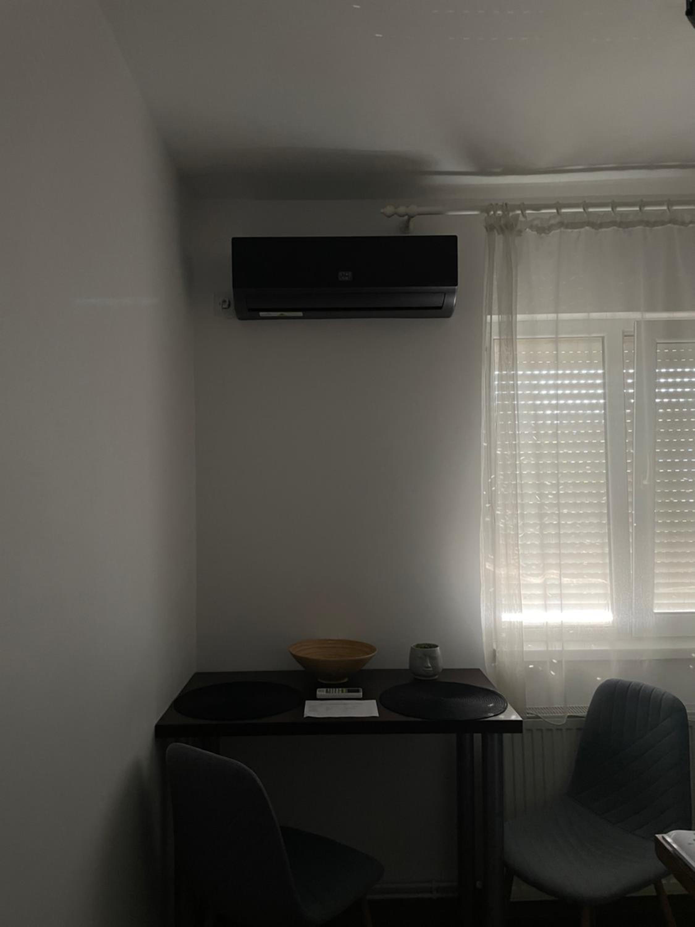 Cozy Studio 1 Bedroom nearby Value Center Mall view 2