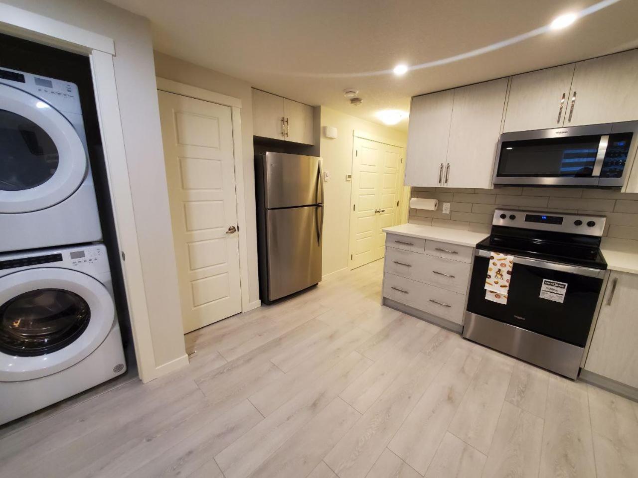 Cozy Rockland Park Unit+Parking