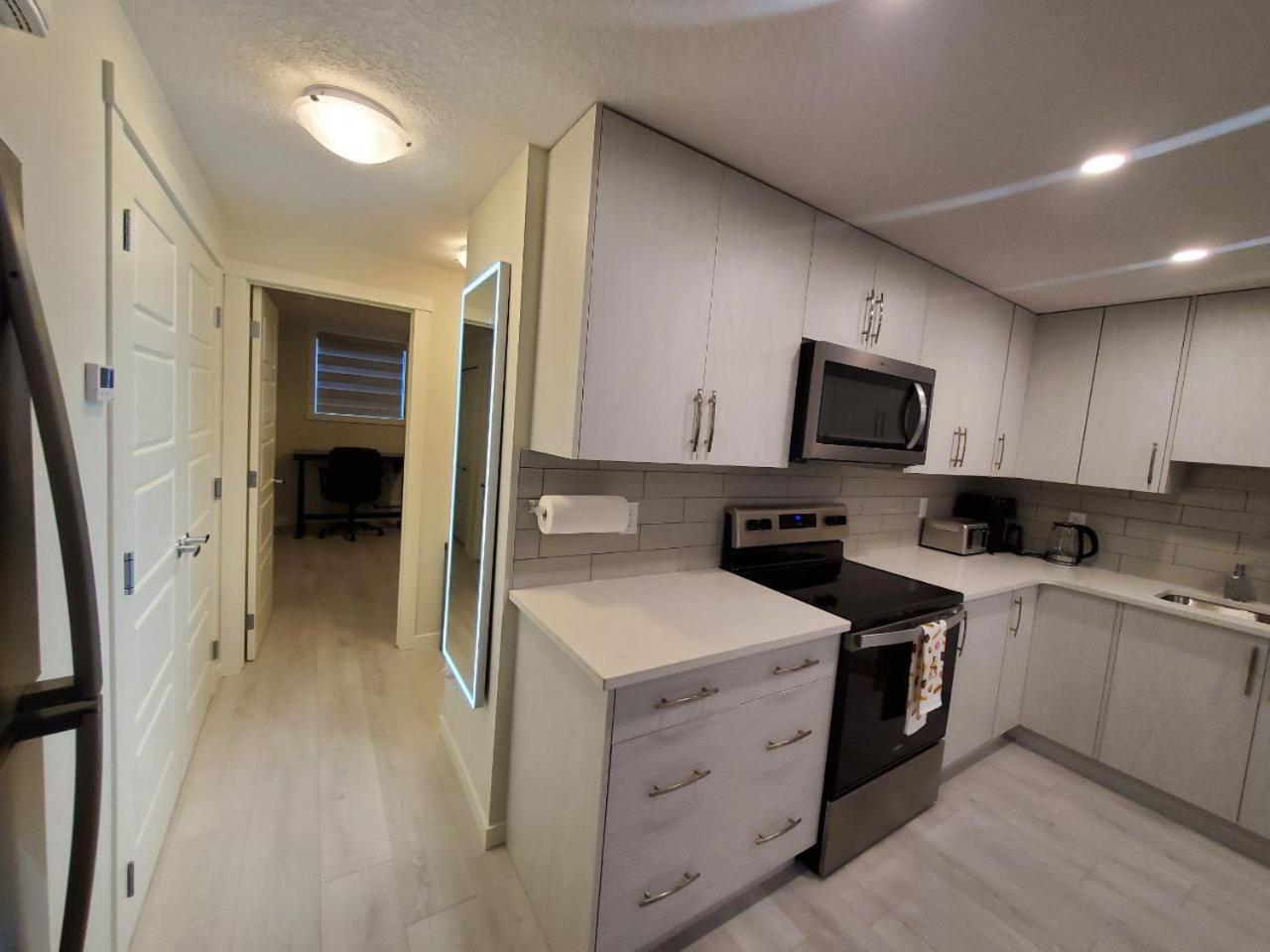 Cozy Rockland Park Unit+Parking