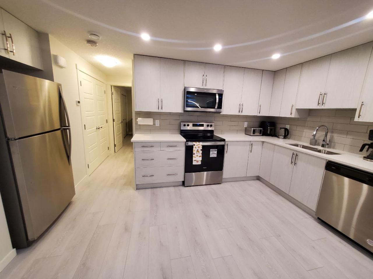 Cozy Rockland Park Unit+Parking