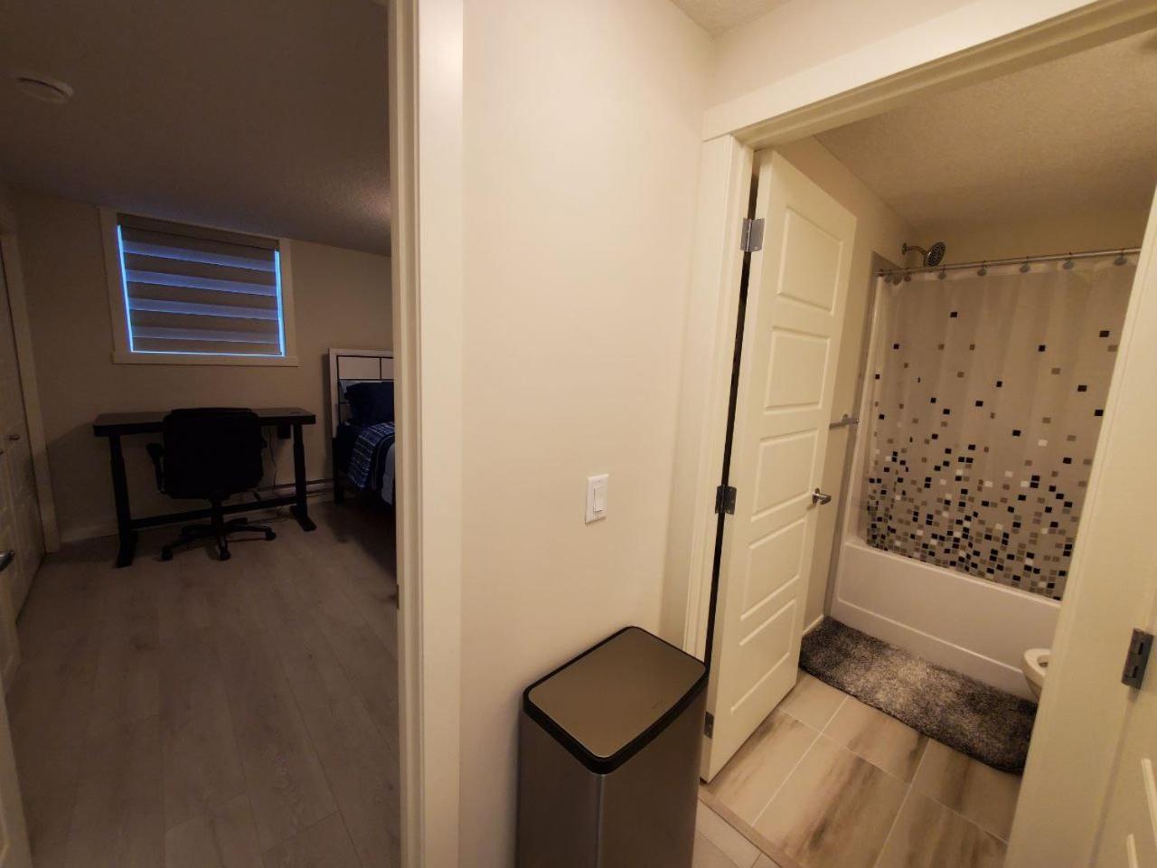 Cozy Rockland Park Unit+Parking