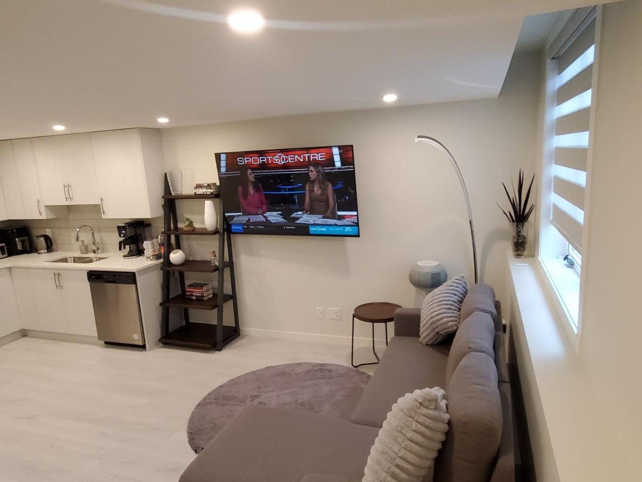 Cozy Rockland Park Unit+Parking