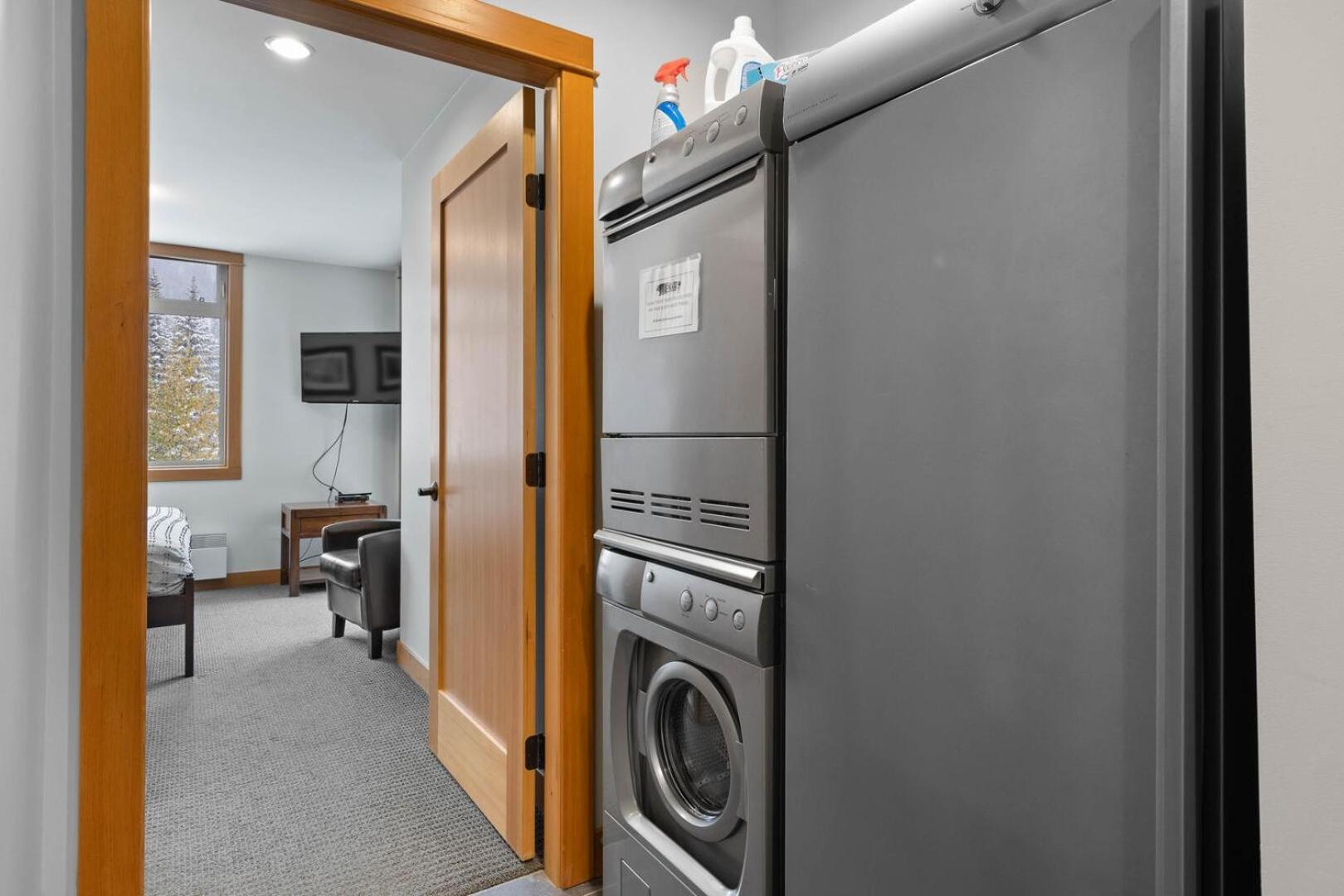 Sun Peaks Vacations - Kookaburra Lodge 203 By Bear Country - Property Image 3