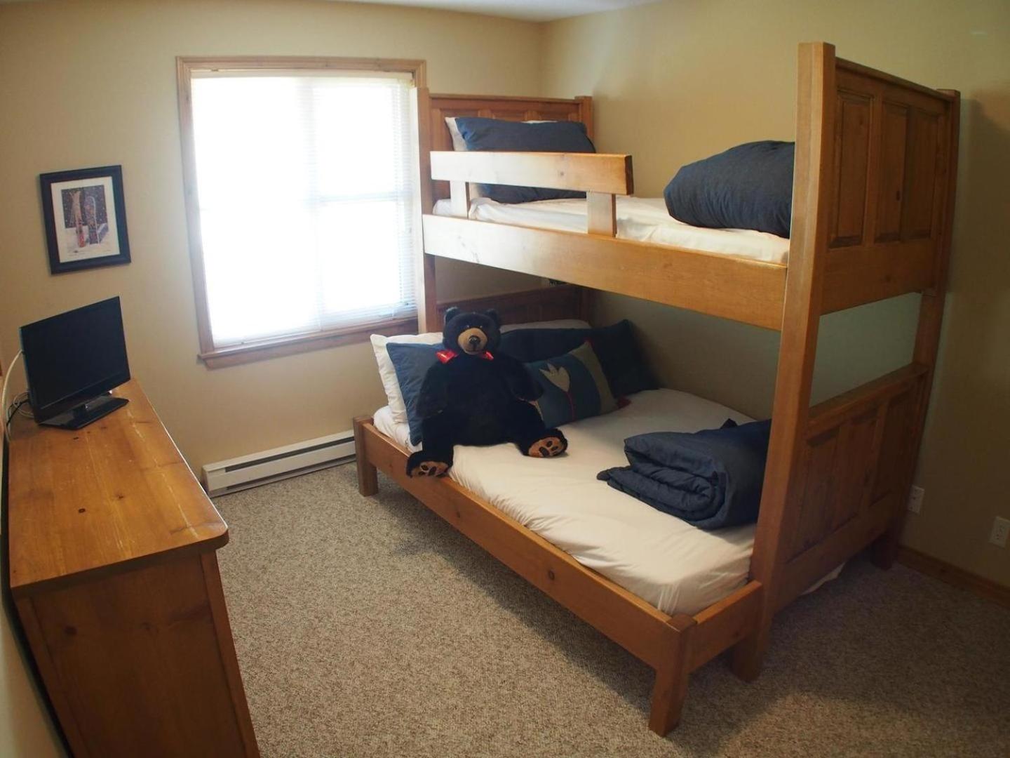 Sun Peaks Vacations - Crystal Forest 62 By Bear Country - Property Image 20