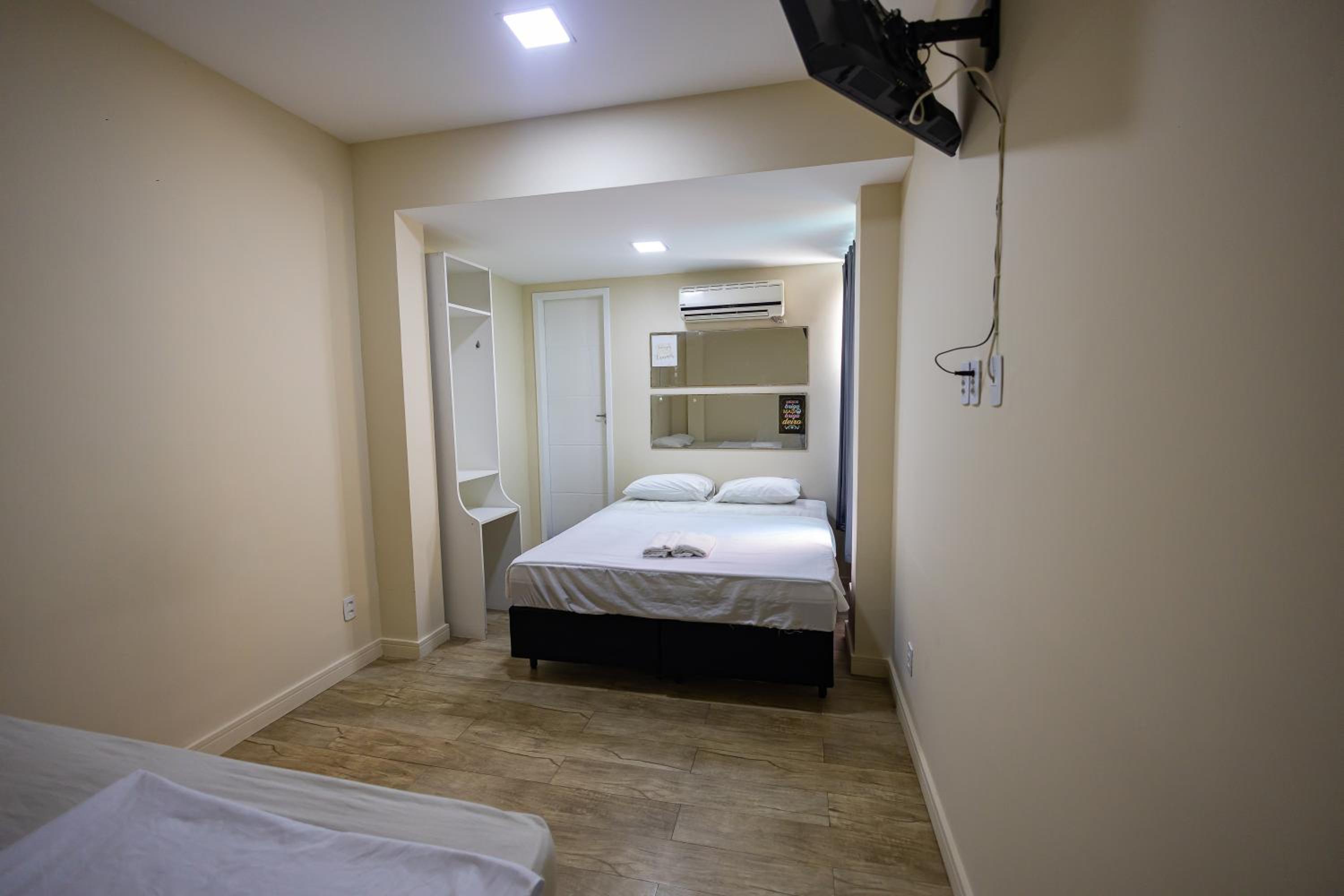 Apartamento com varanda em Copacabana