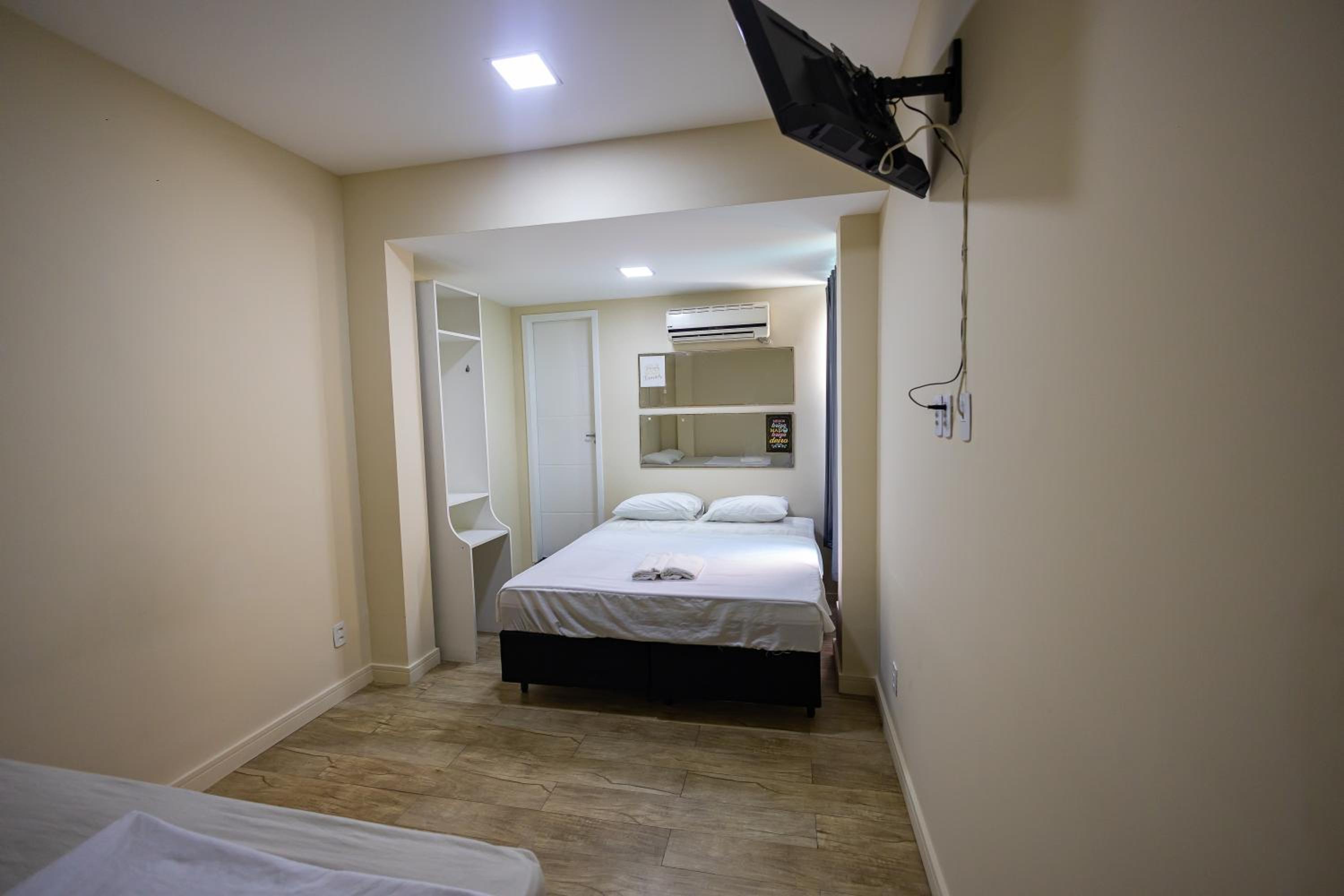 Apartamento com varanda em Copacabana