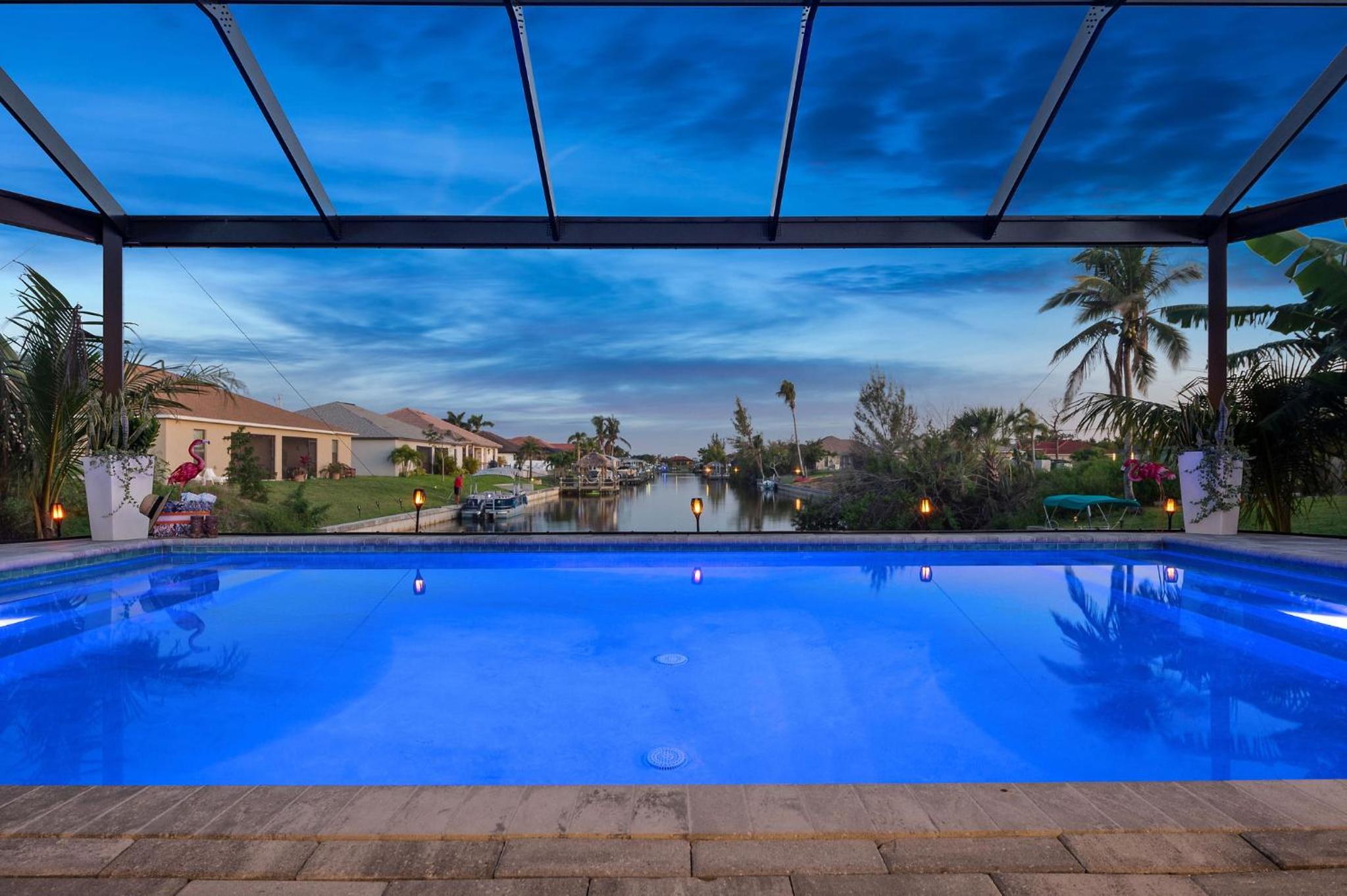 Entire Luxury Duplex Gulf Access Heated Saltwater Pool view 2