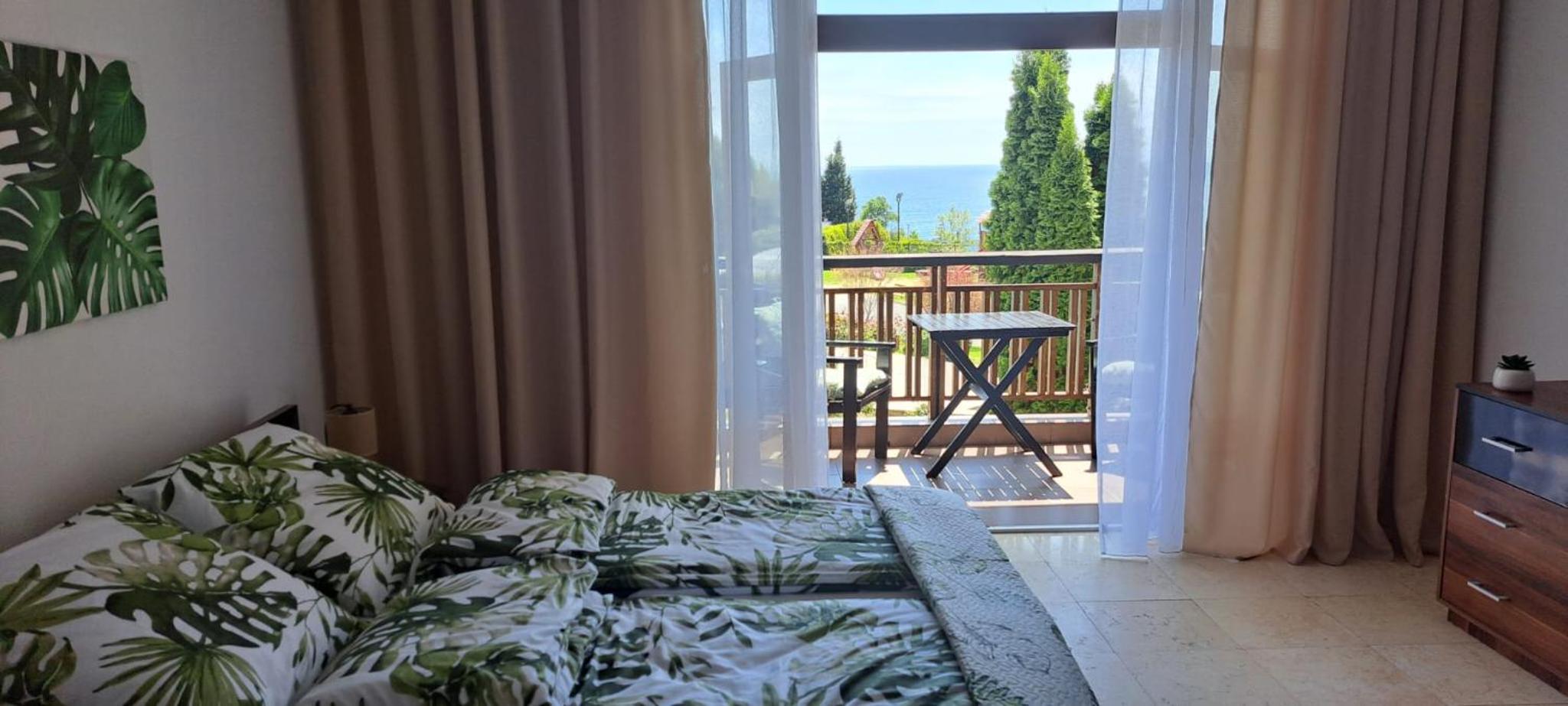 Patrick's apartments - Garden of Eden - Sea view