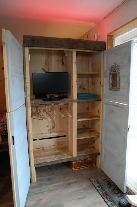 Tiny home Texel view 2