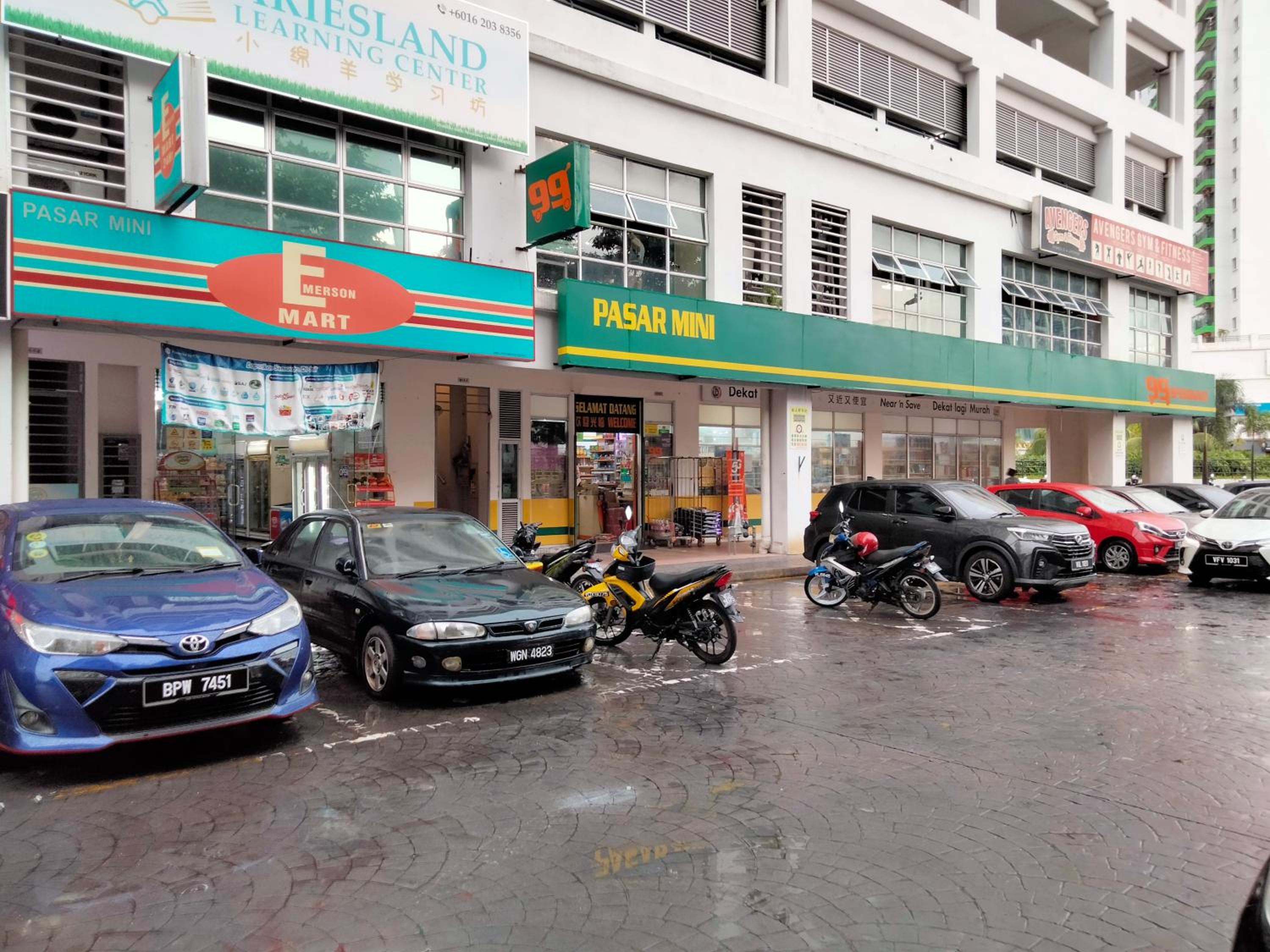 OUG Signature 3Br 6pax Old Klang Road