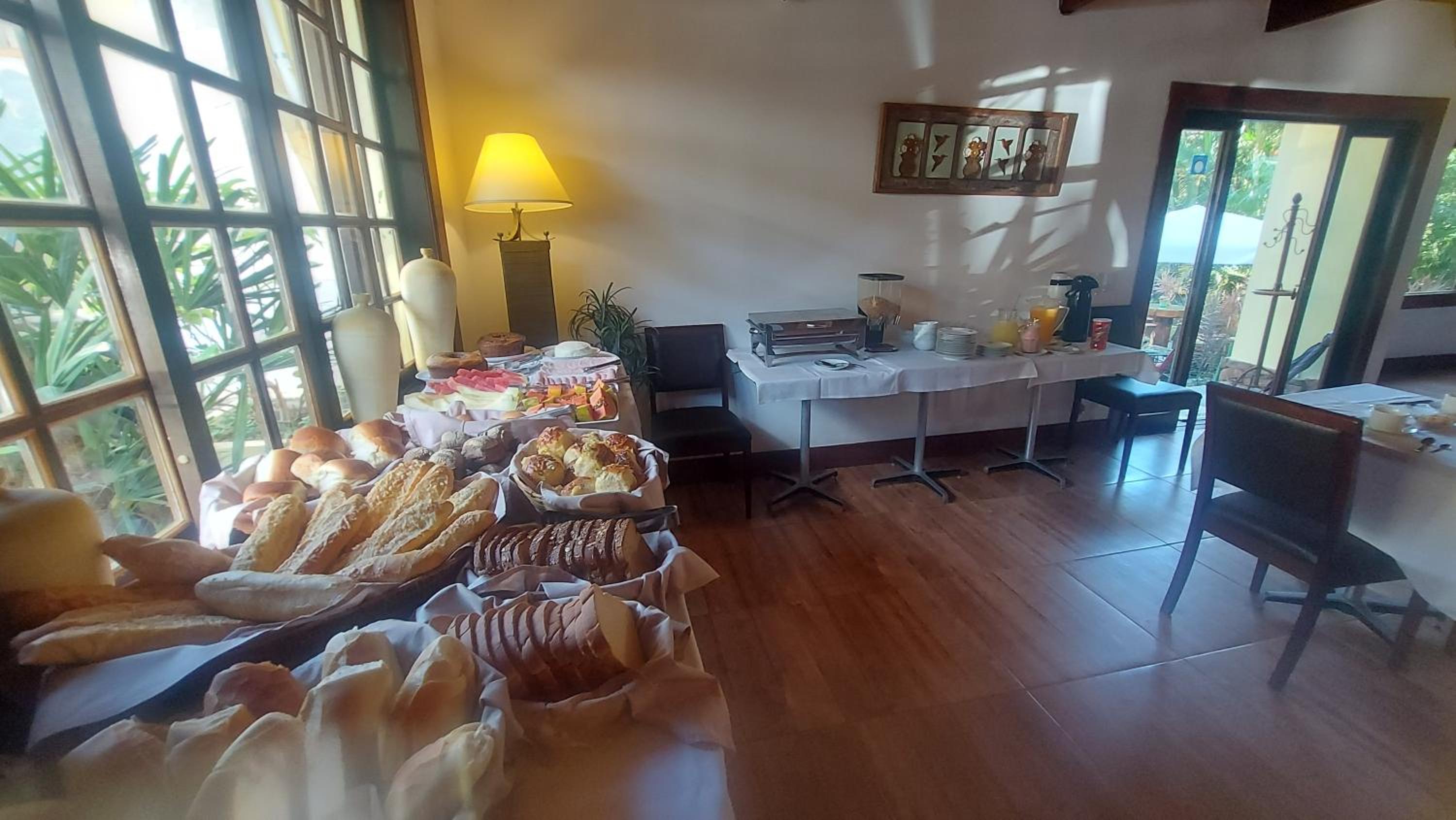 3 Palmeiras Guest Lounge