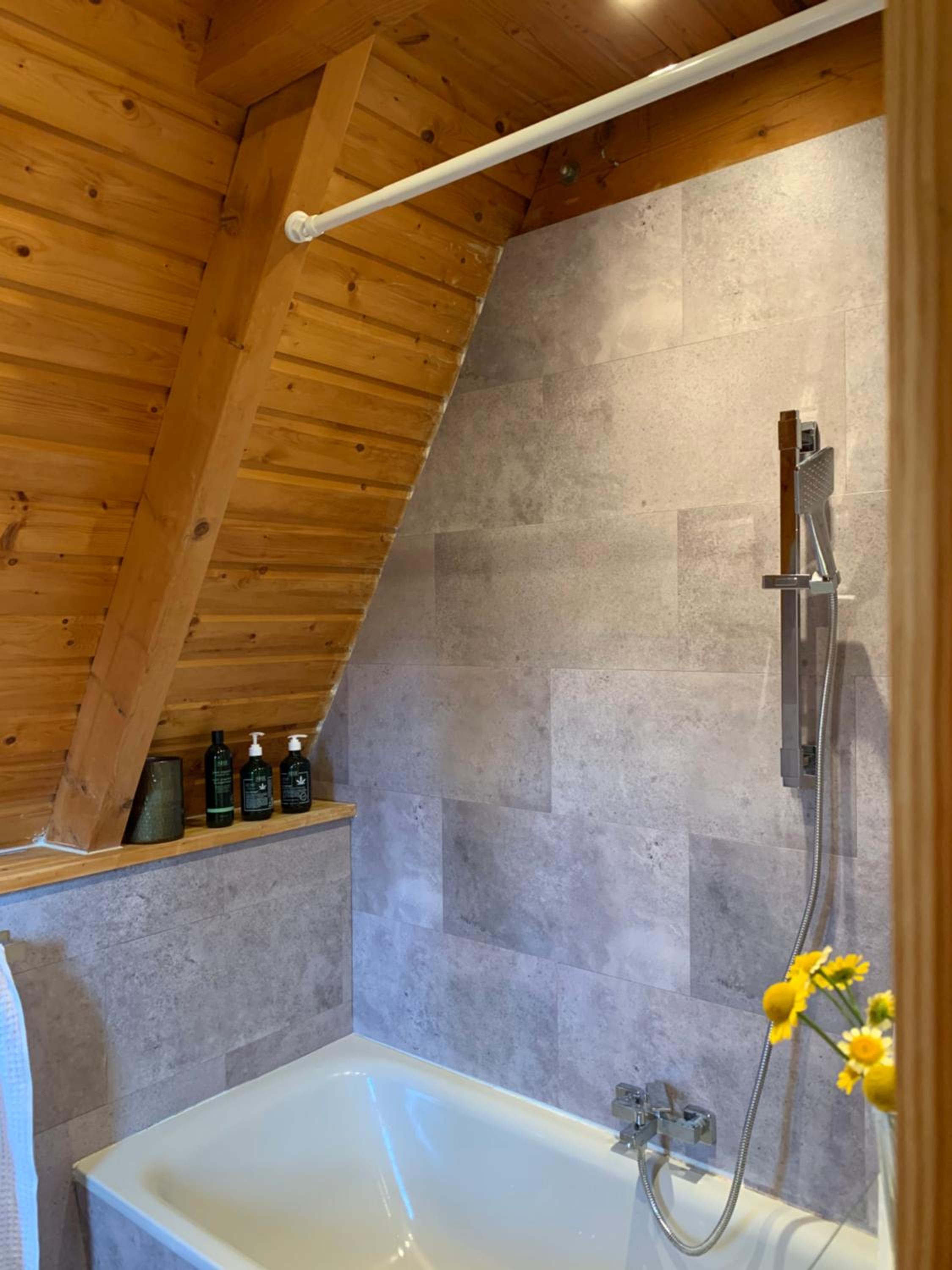 Kleines Chalet im Erzgebirge mit Sauna und Kamin