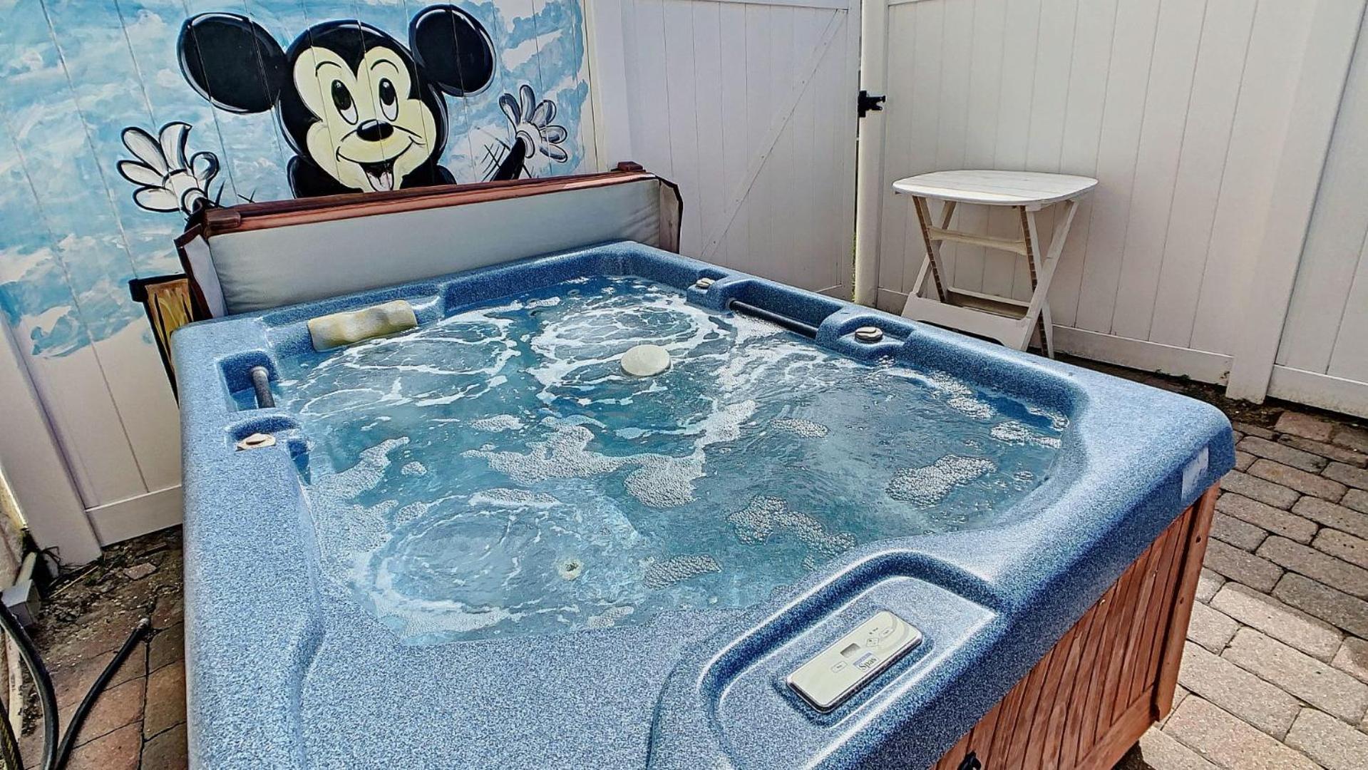 5 star on other sites See why Golf games pool hot tub 4m Disney sun deck Free Snacks